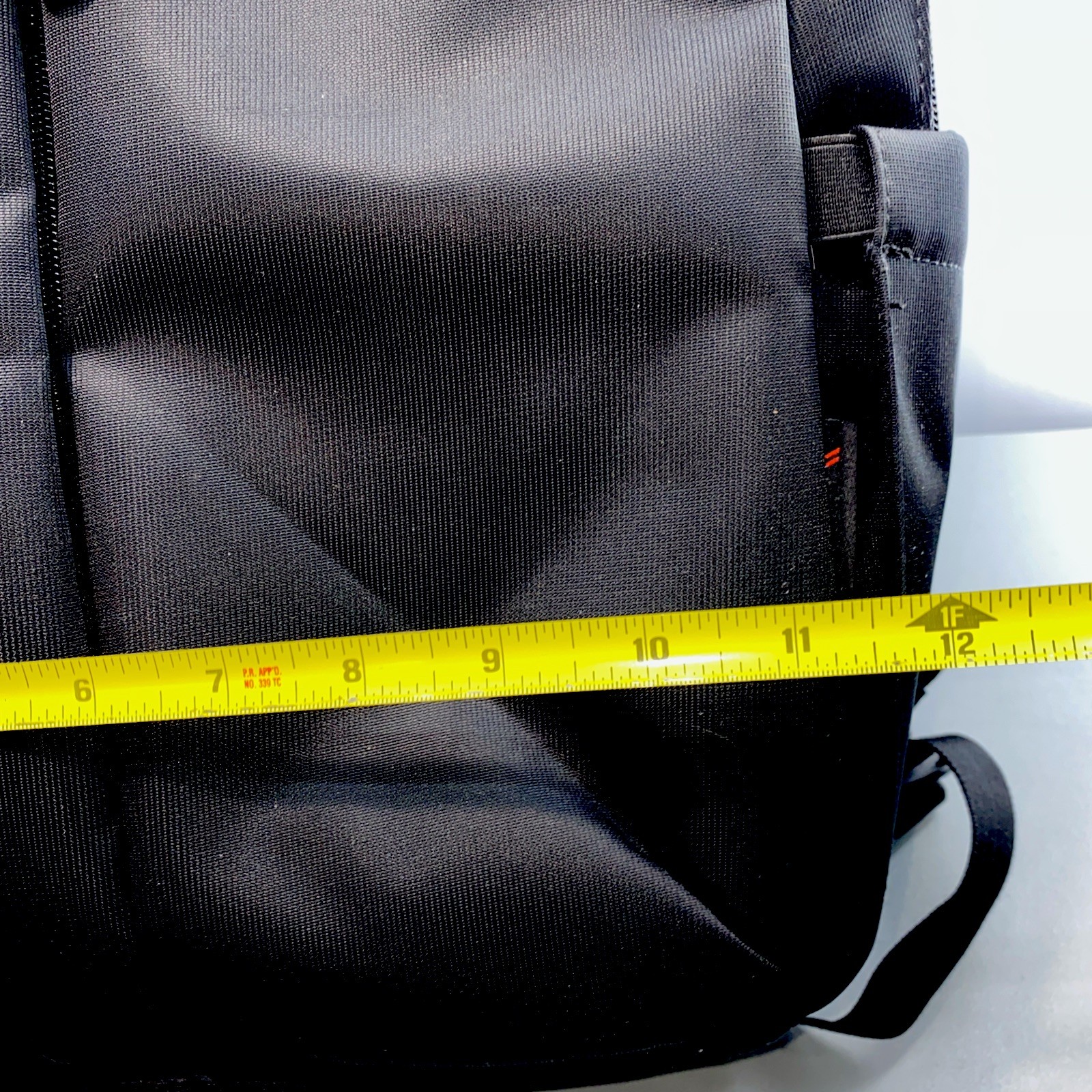 Varonis Tech Bag Pack Black USB Port Laptop Dividers Hidden Pockets Heavy Duty