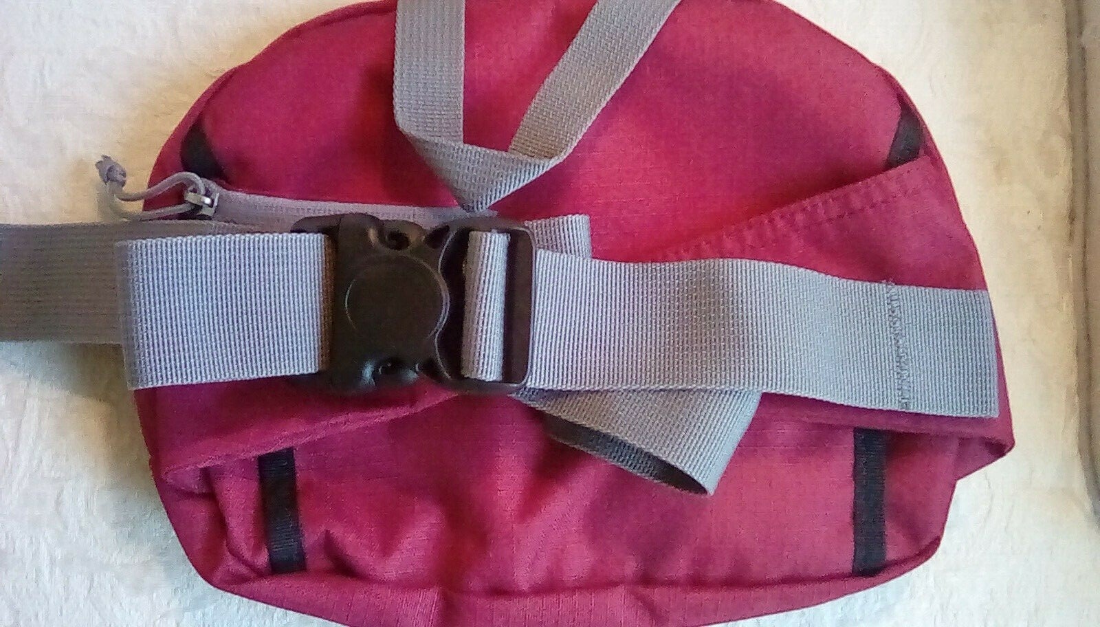 Eddie Bauer Deep Red Ripstop Sling Bag Waist Pack Bum Bag Adjustable Strap Mesh