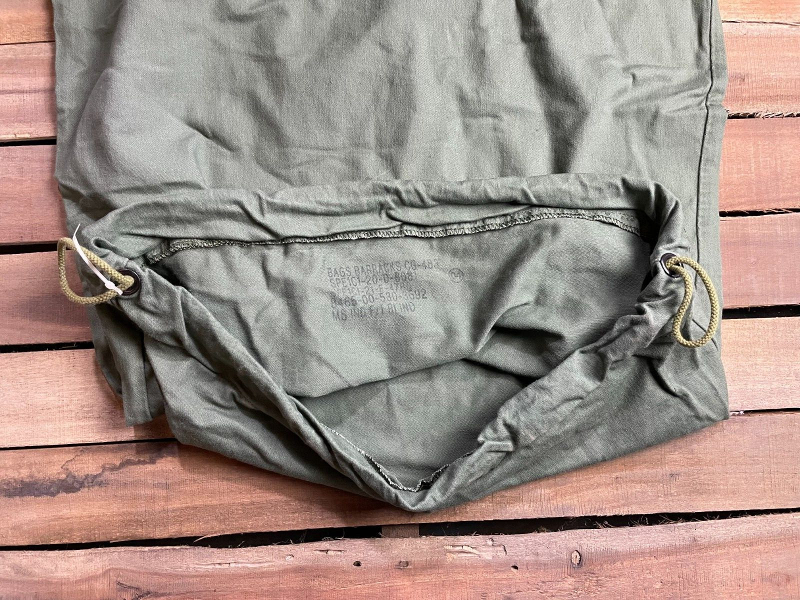 EXCELLENT – US Military Barracks Cotton Laundry Bag Green NSN 8465-00-530-3692