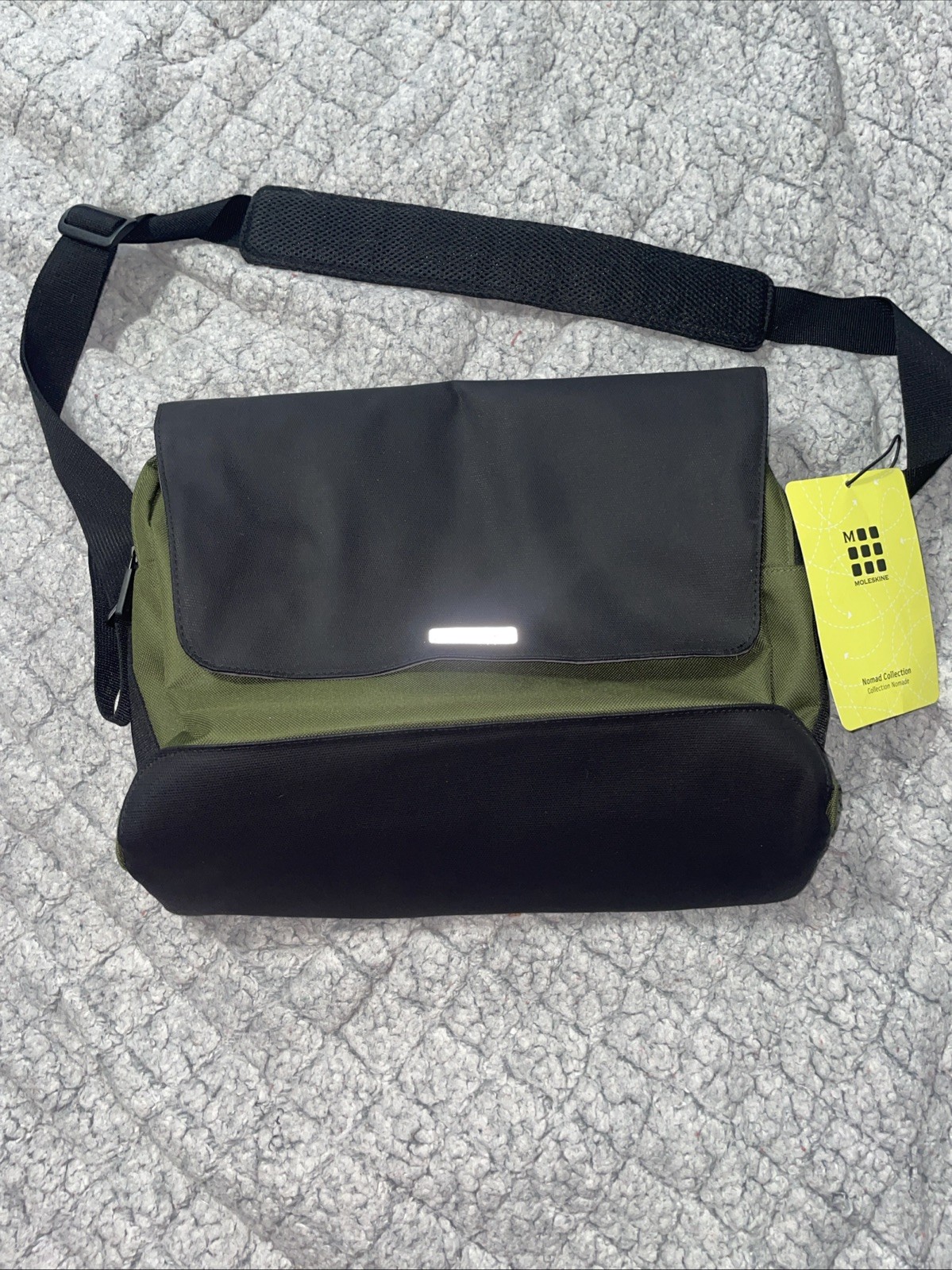 Moleskine Nomad Messenger Bag Green