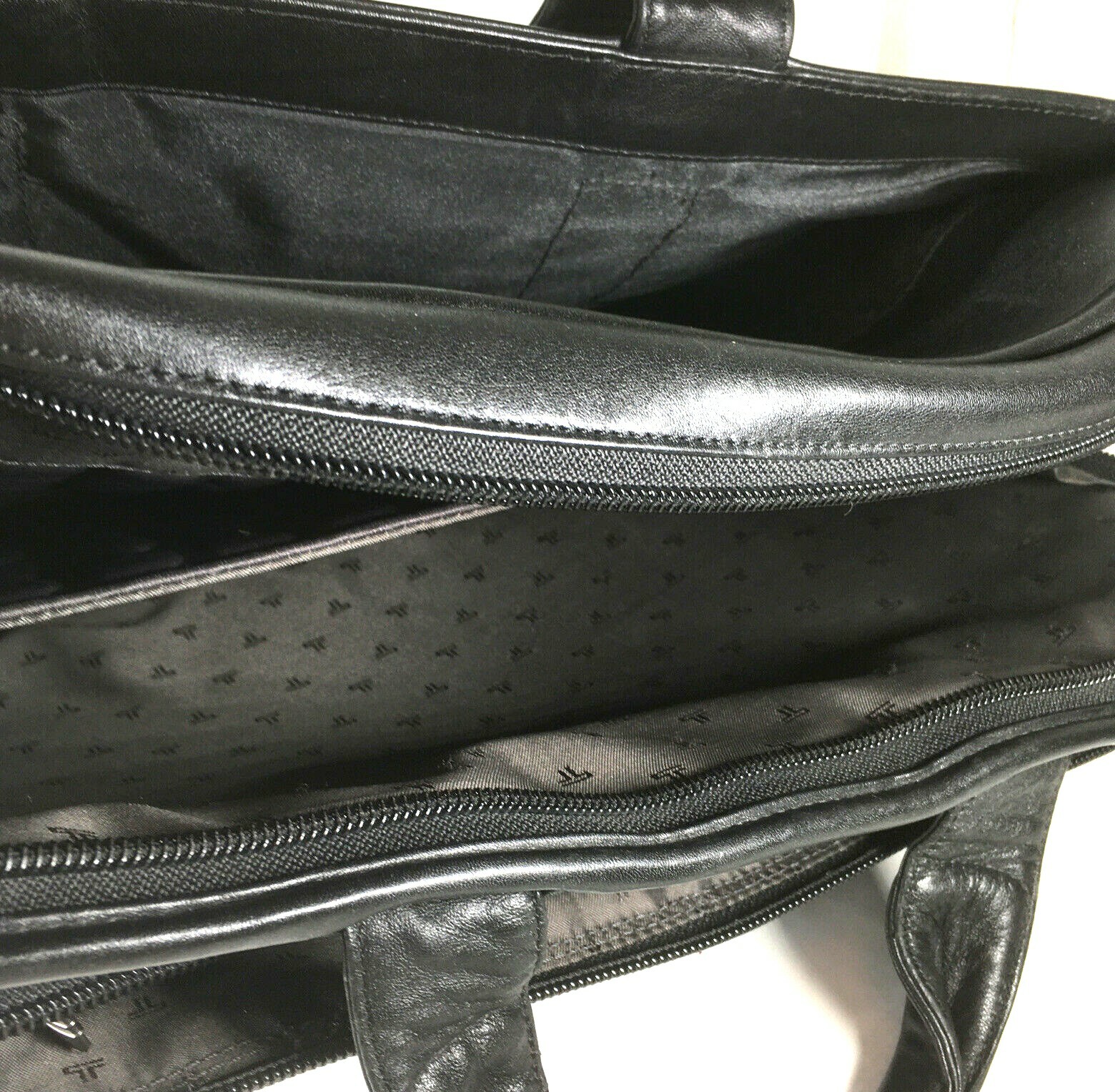Tumi Black Leather MultiPocket Laptop Briefcase Model 96111D4-Heavily Distressed