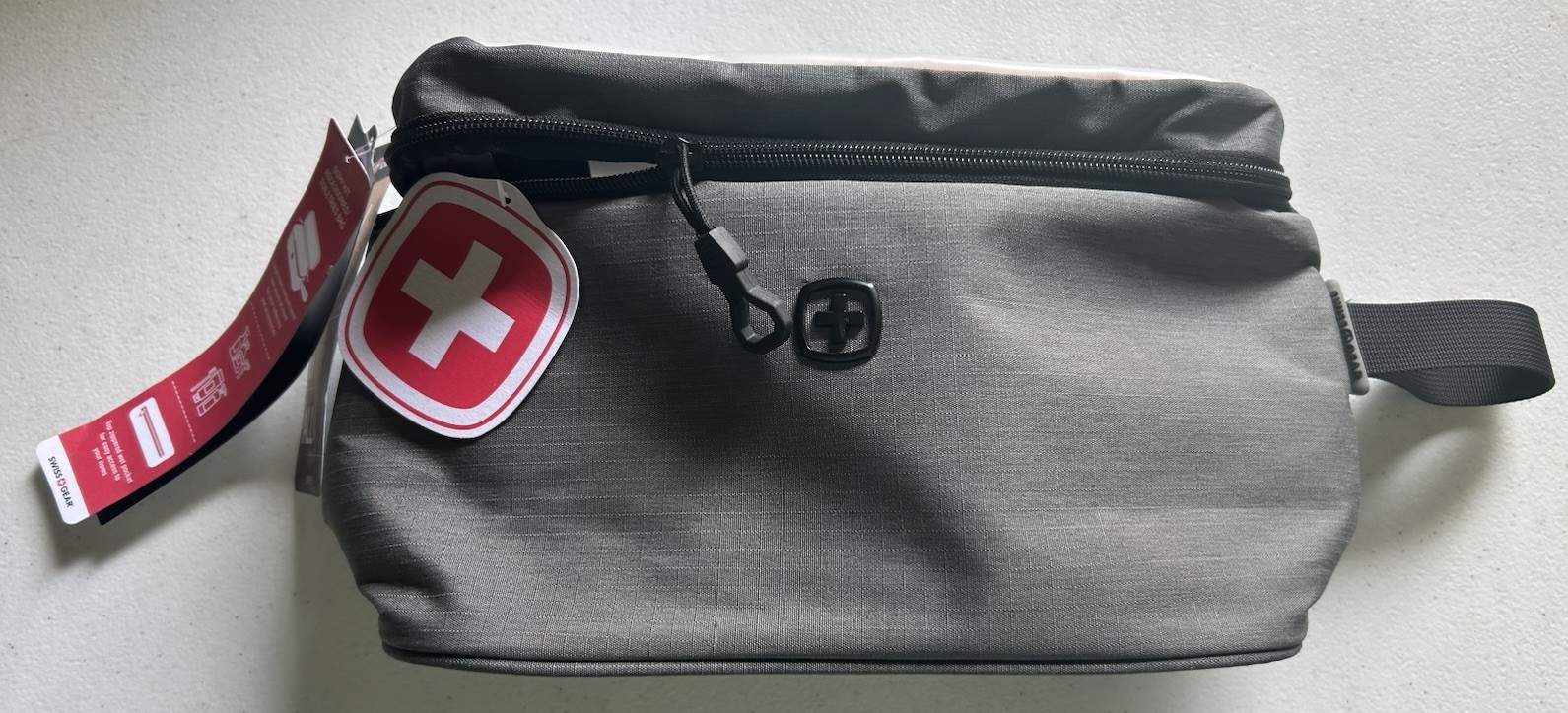 Swiss Gear Dopp Kit Toiletry Bag NWT