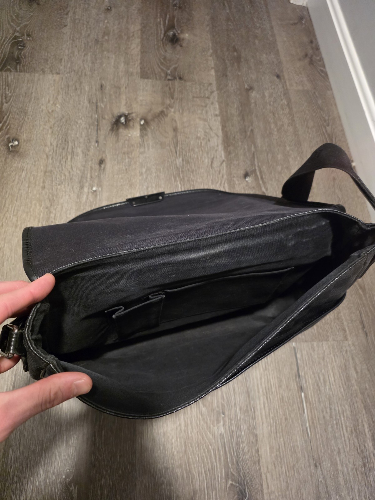Louis Vuitton Damier Graphite Messenger Bag Unisex