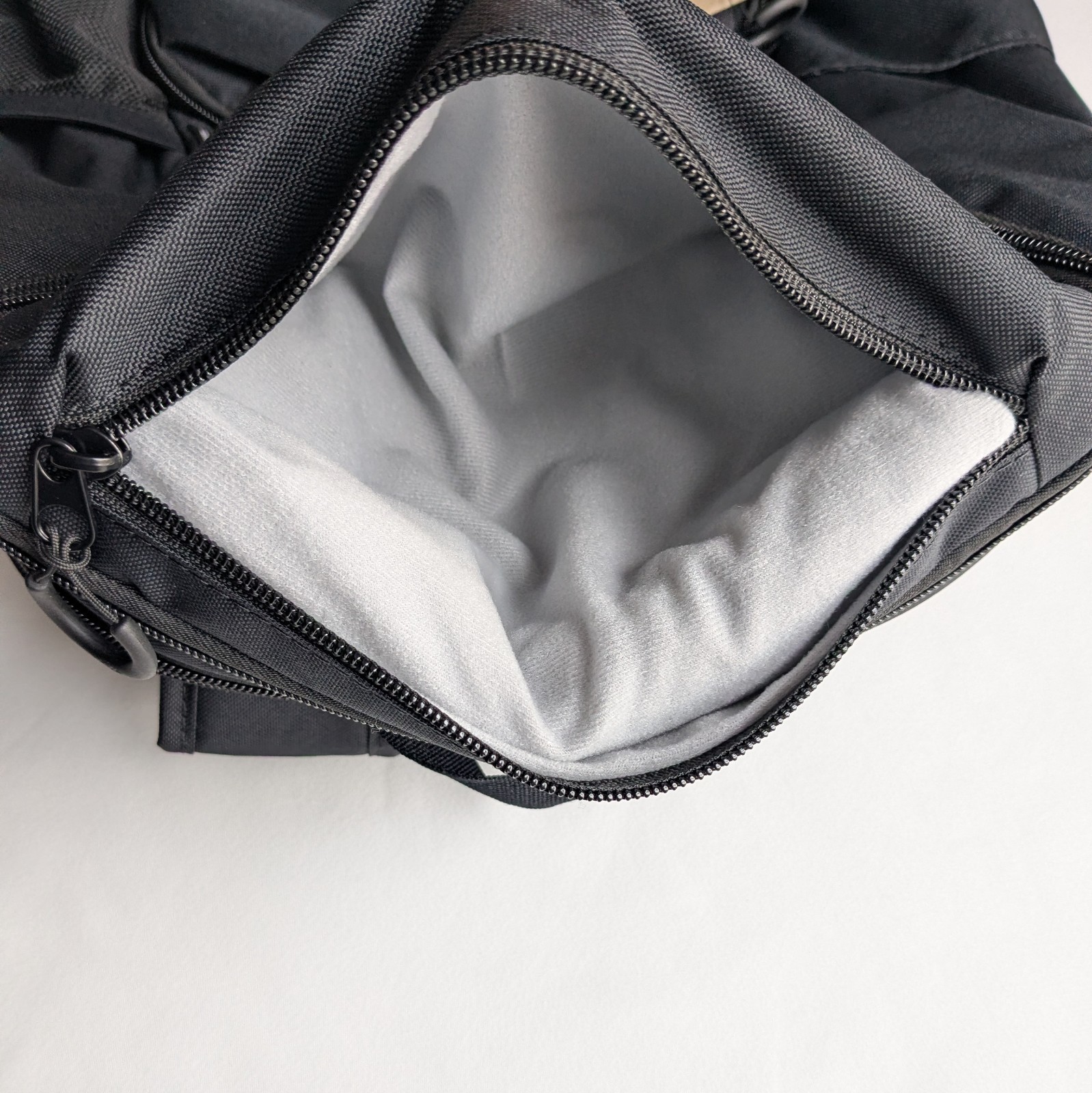 Nike Varsity Elite Backpack School Bag 32L Black Silver Size Large L HM9965-010