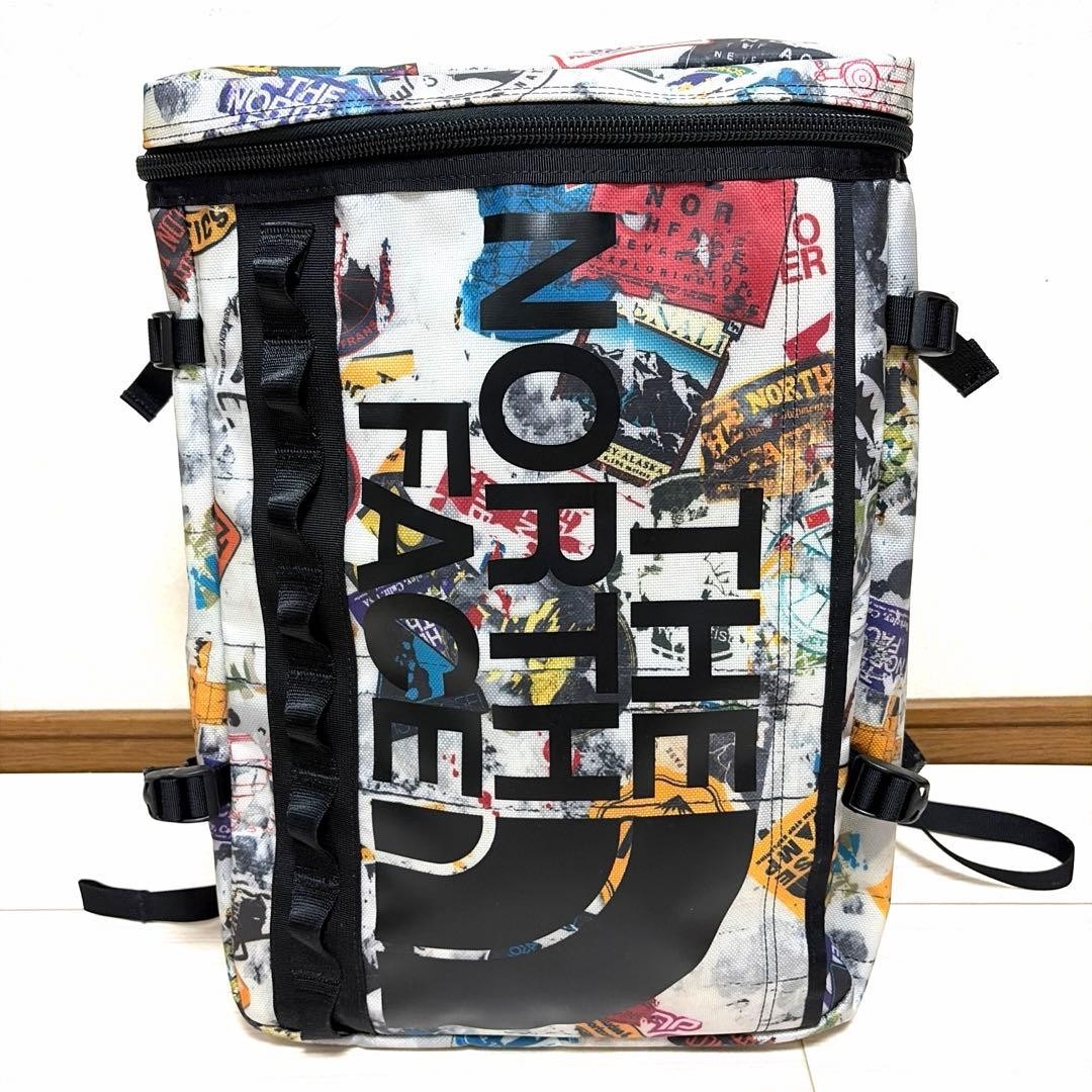 THE NORTH FACE BASE CAMP 30L Backpack Graphic Print Durable Material