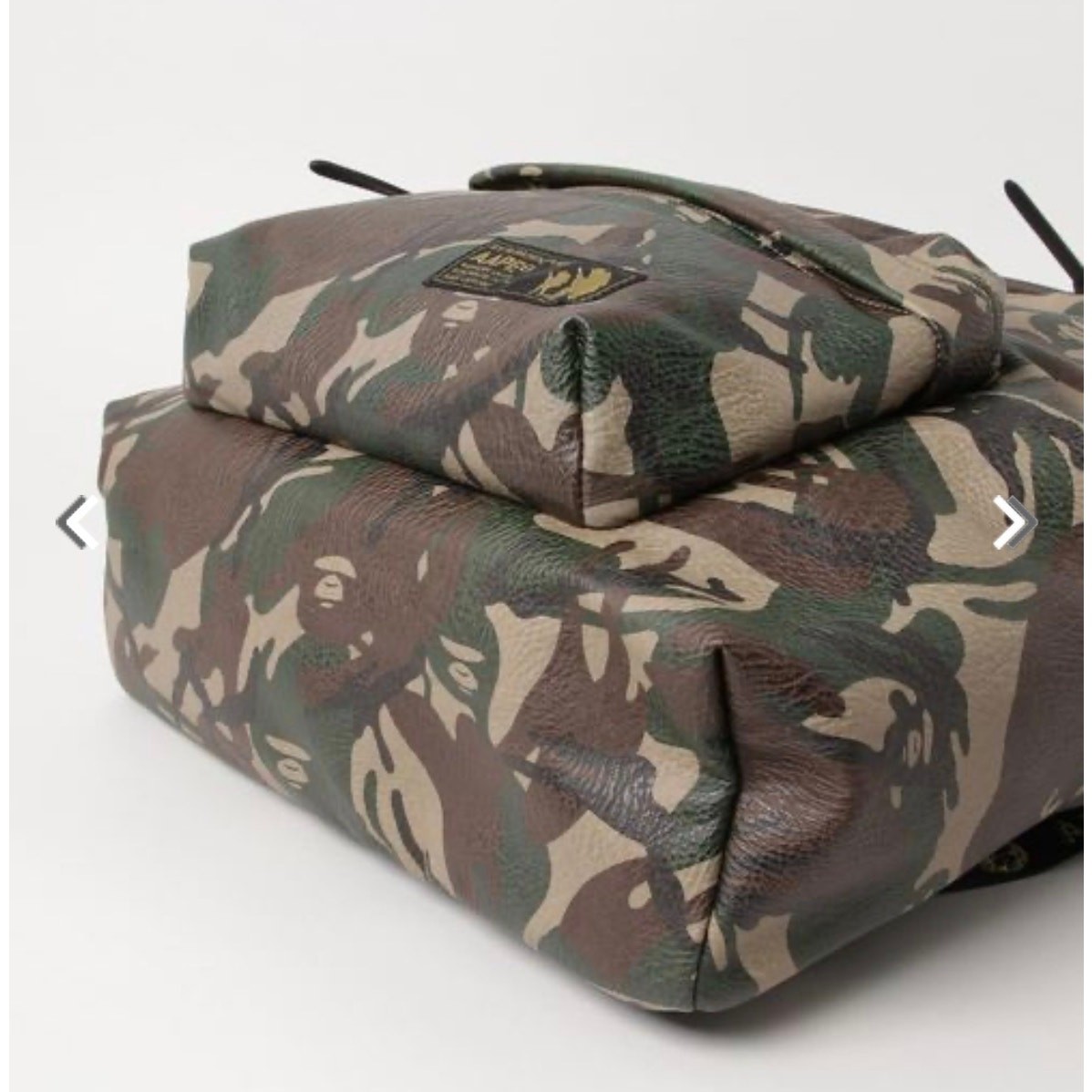 A bathing Ape AAPE camo backpack limited edition Sold Out, gold Moonface, green
