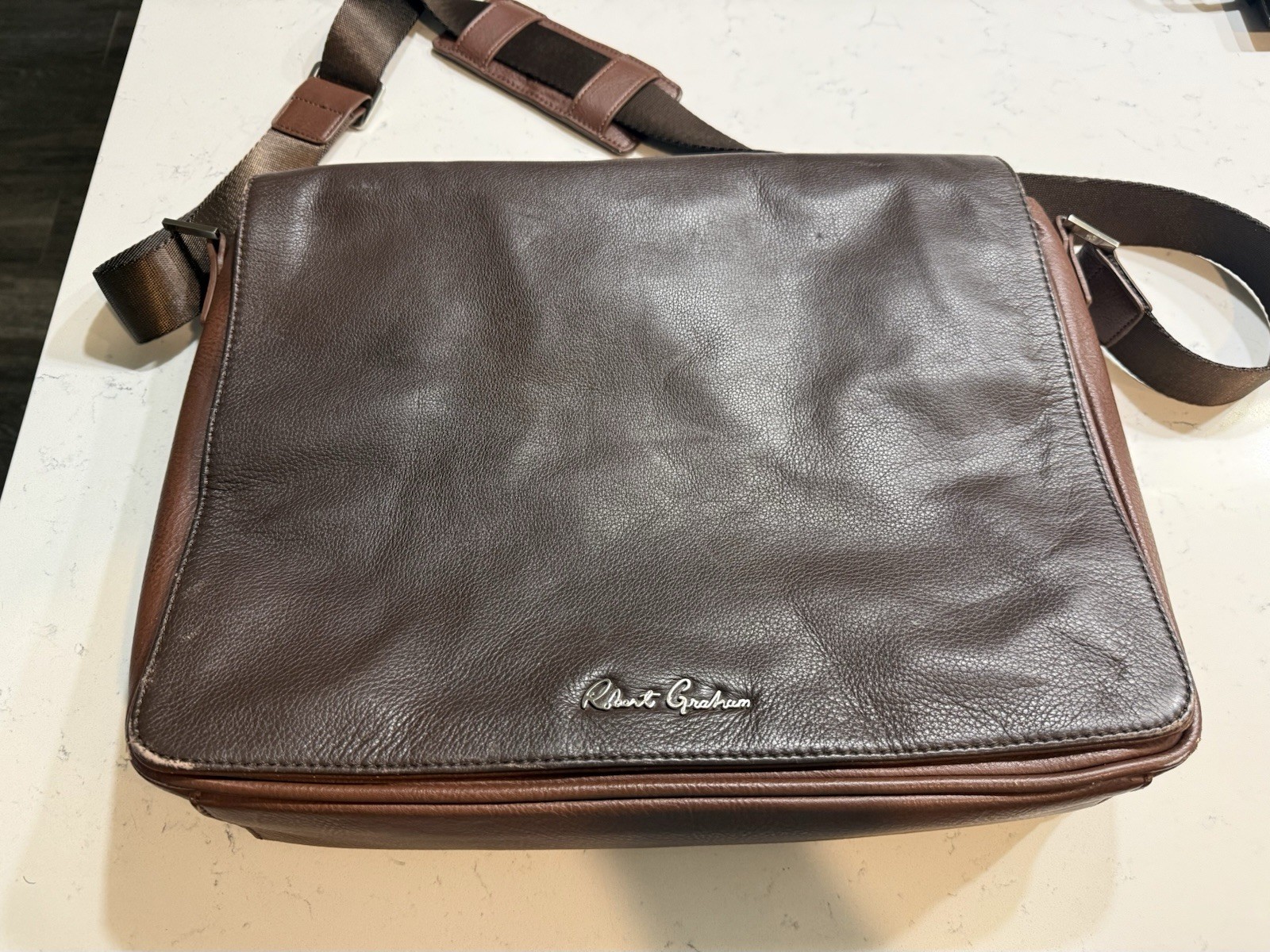 Robert Graham Brown Genuine Leather Messenger Portfolio Laptop/ipad Bag