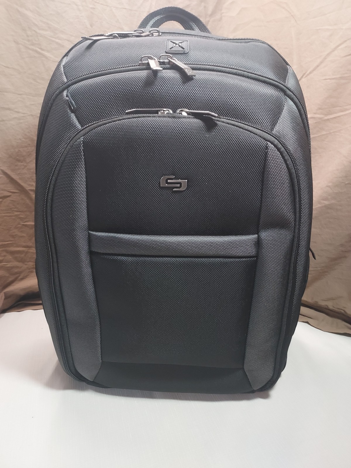 SOLO Brand Black Simple Hidden Pocket Device Laptop Tablet Backpack Carry Bag