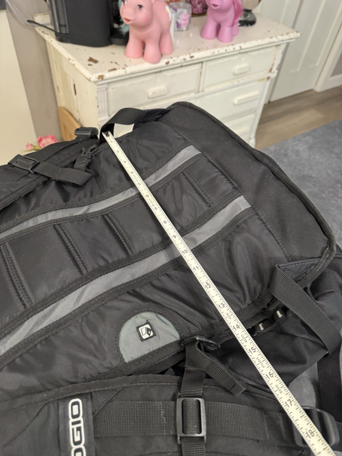 Ogio Tech Specs Metro Street Backpack Black Bag Technical Laptop Zippers Pockets