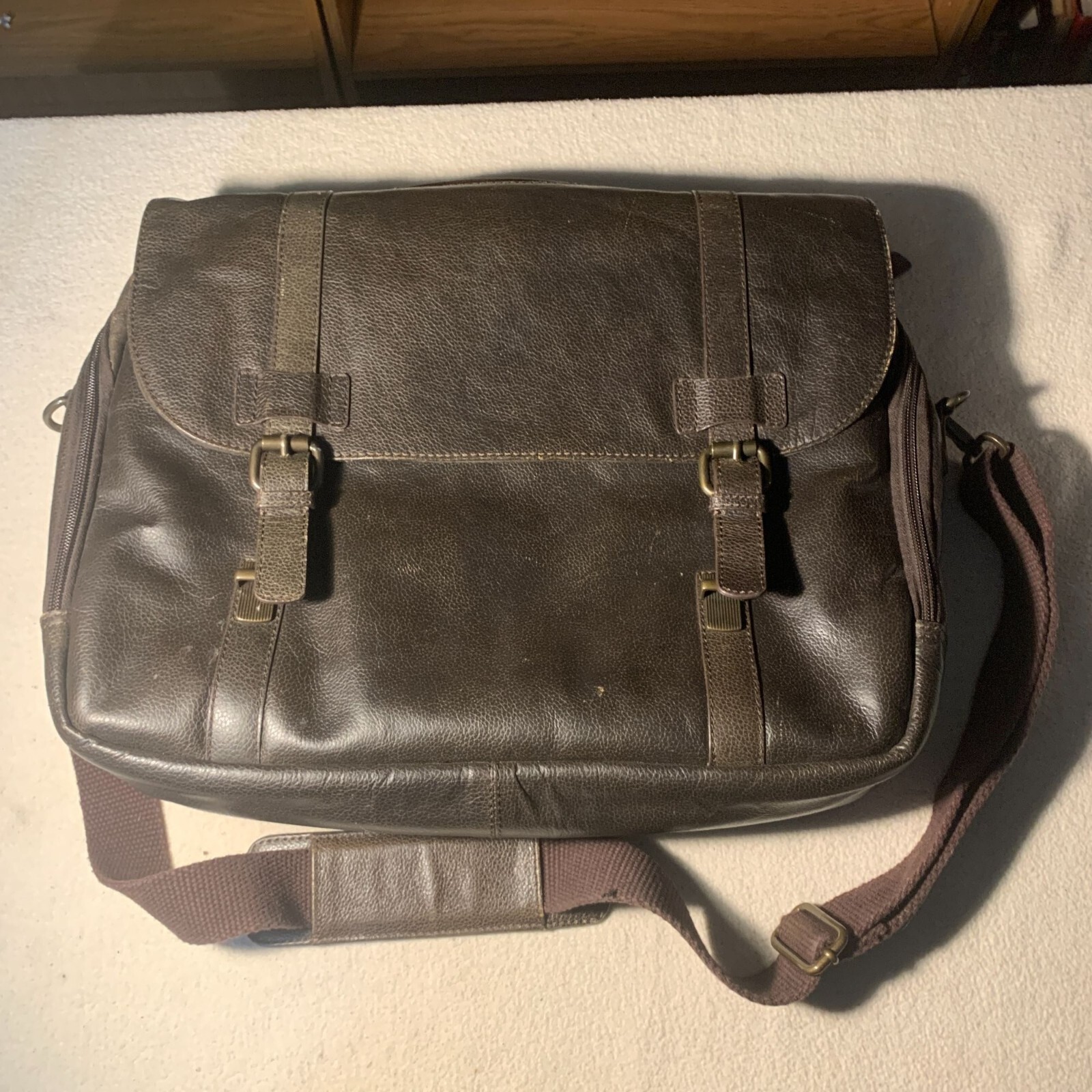 Black Rivet Soft Leather Satchel Laptop Shoulder Bag Men