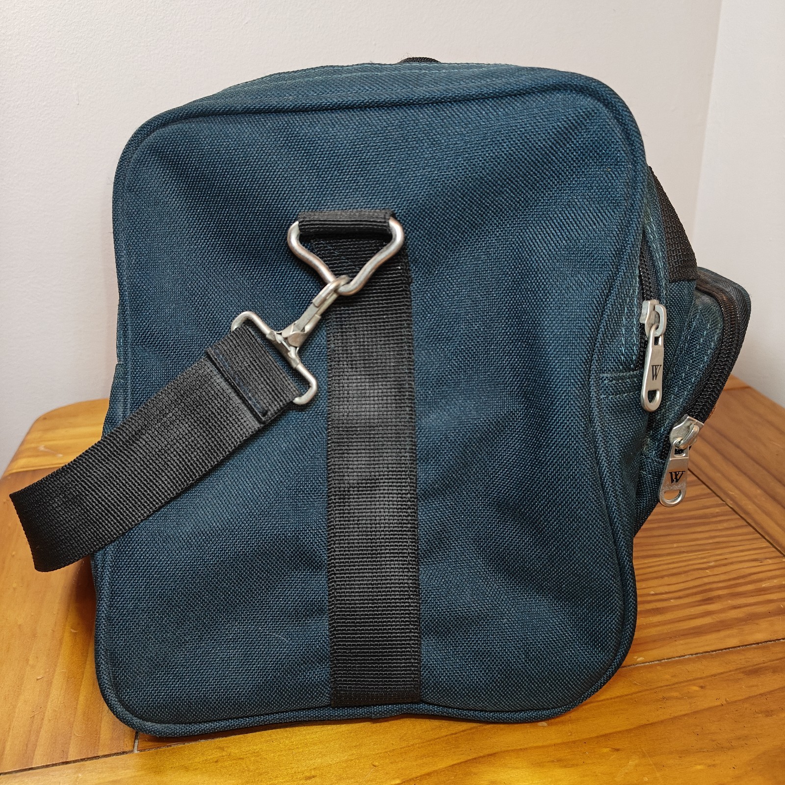 WESTERN PACK Large Green Duffle Bag, Perfect Mini-Vacation Suitcase w/ Pockets