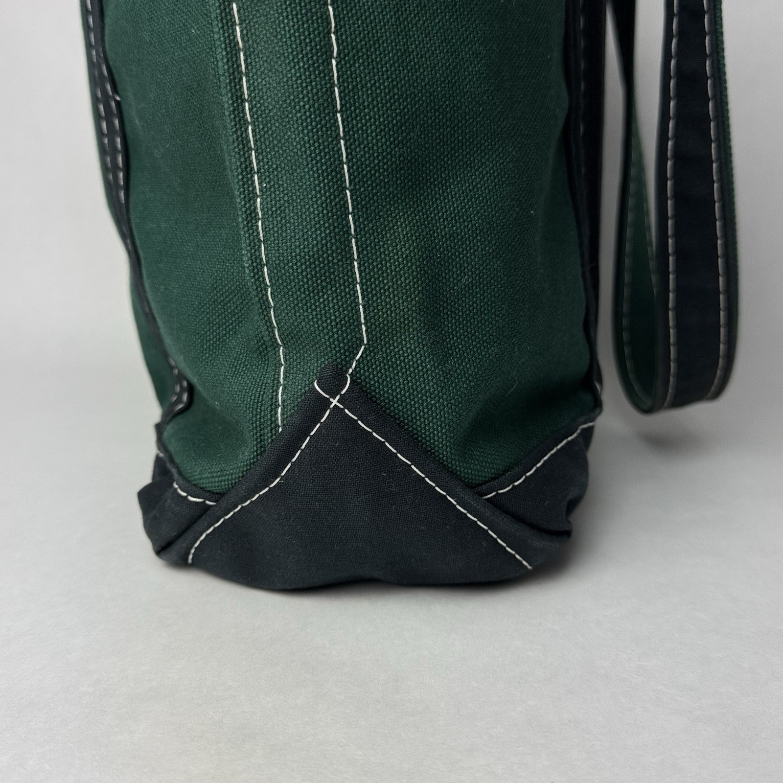 L.L. Bean Boat & Tote Two-Tone Bag Green And Navy Blue Made in USA 16”x5”x12”