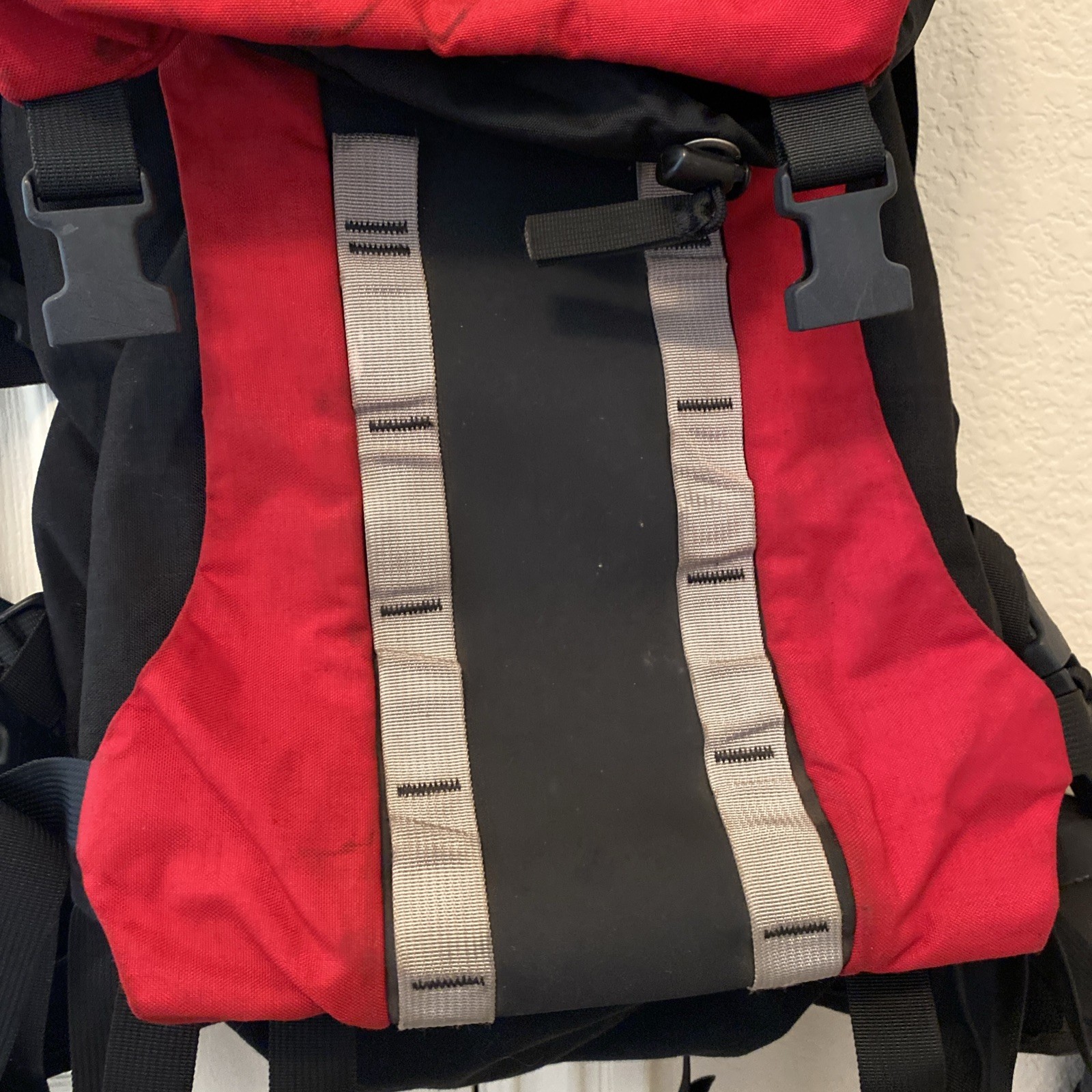 Dana Design Shadow Peak Red Black Backpack Day Bag Hiking M/L