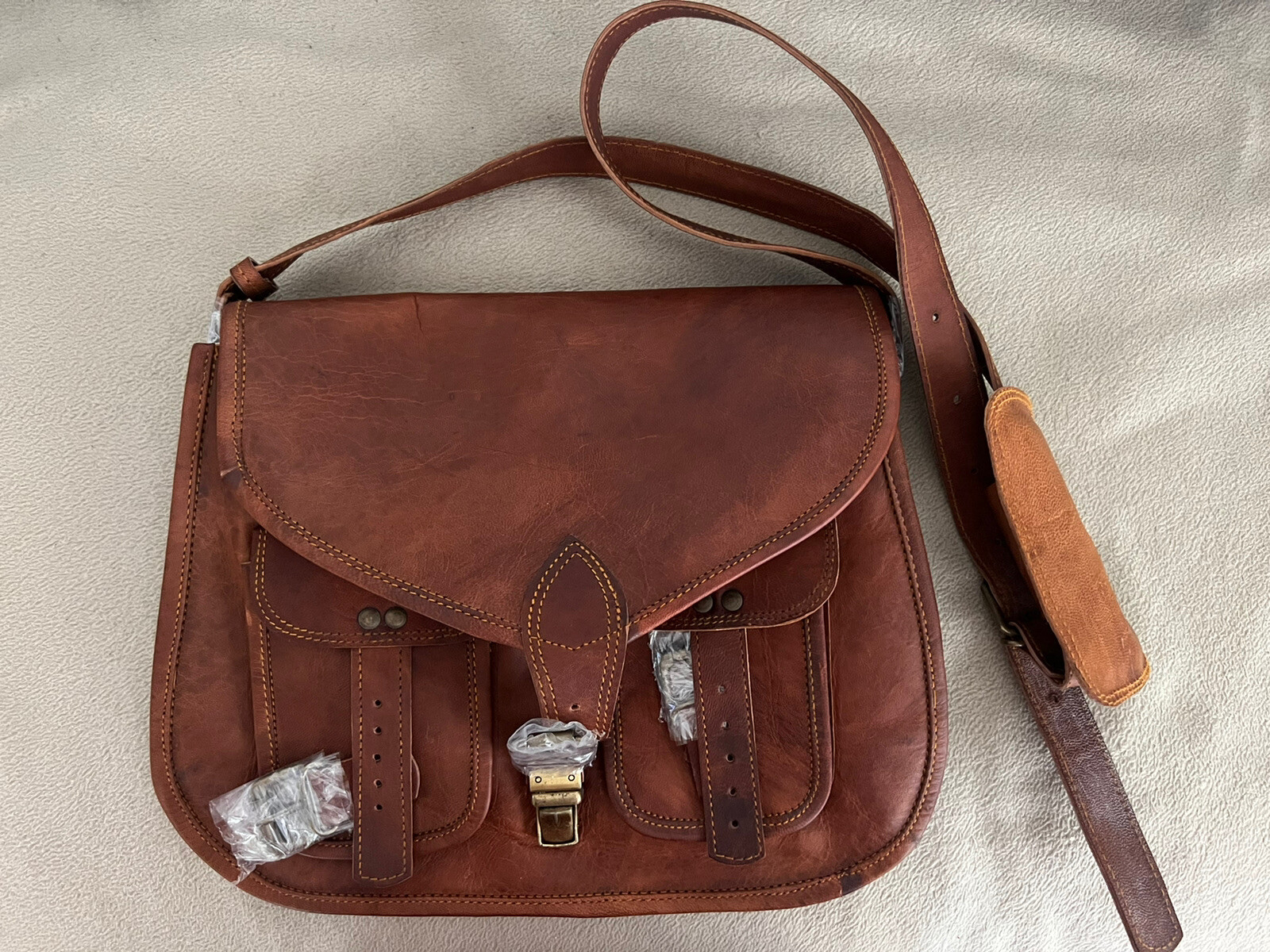 Komal’s PASSION LEATHER Large Messenger Bag Crossbody Quality Camel Brown *NEW*