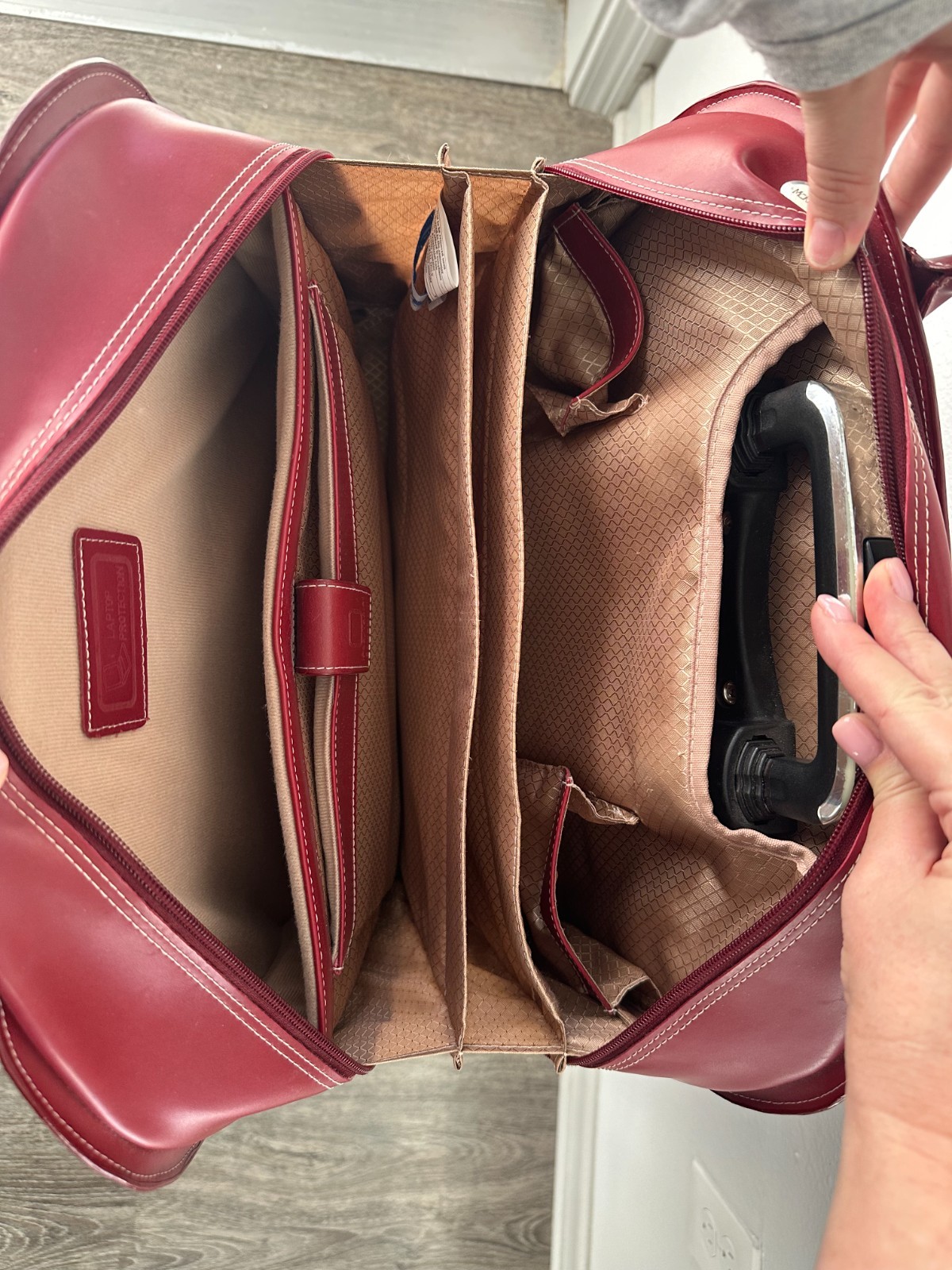 McKlein Edgebrook 15 in. Rolling Laptop Briefcase Red