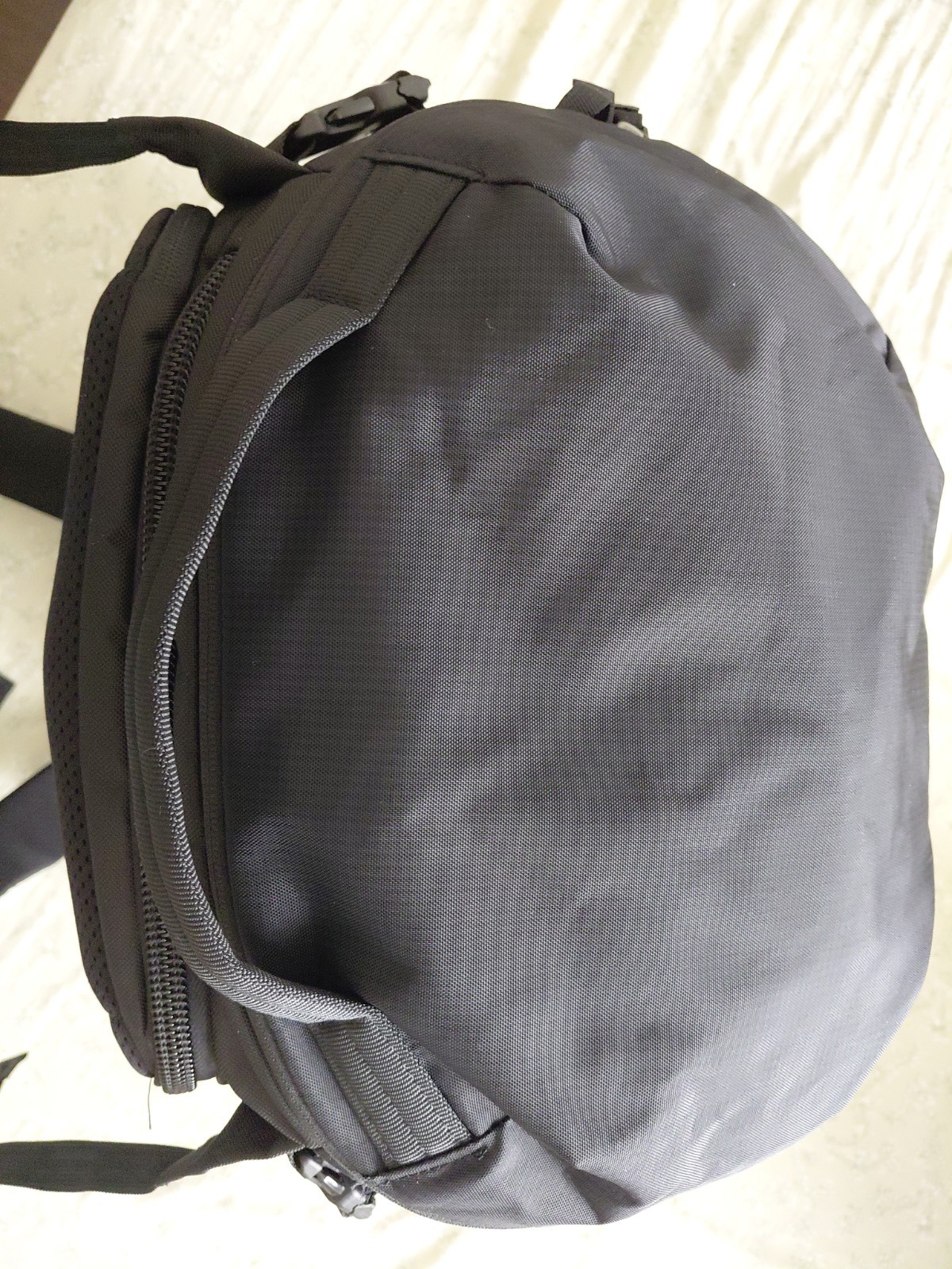 Gregory Compass 40, Laptop Compartment And 2 Zippered Pockets, For Travel