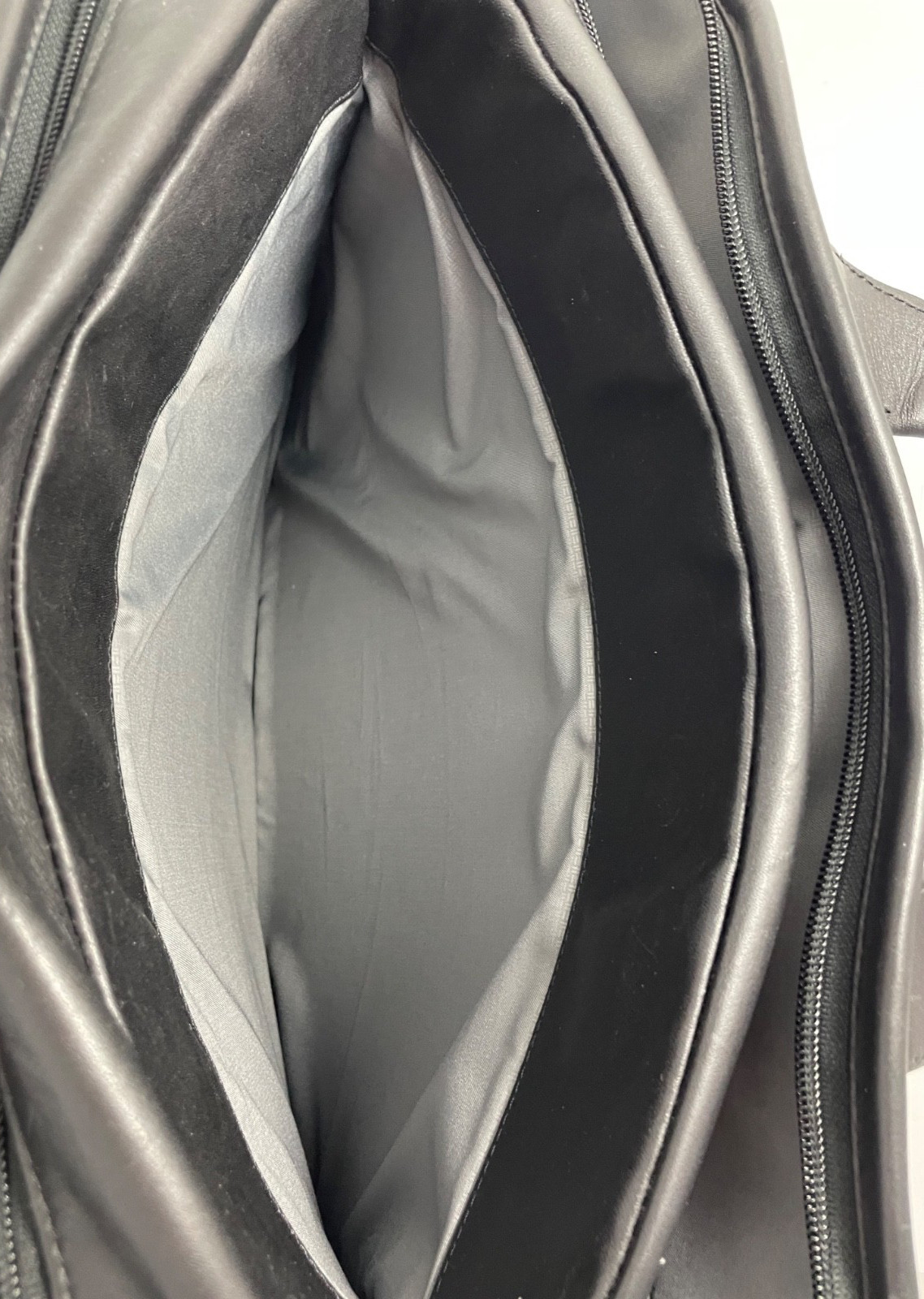 Tumi Alpha 3 Organizer Leather Briefcase Laptop Carry Bag Black 117320 Reg $895
