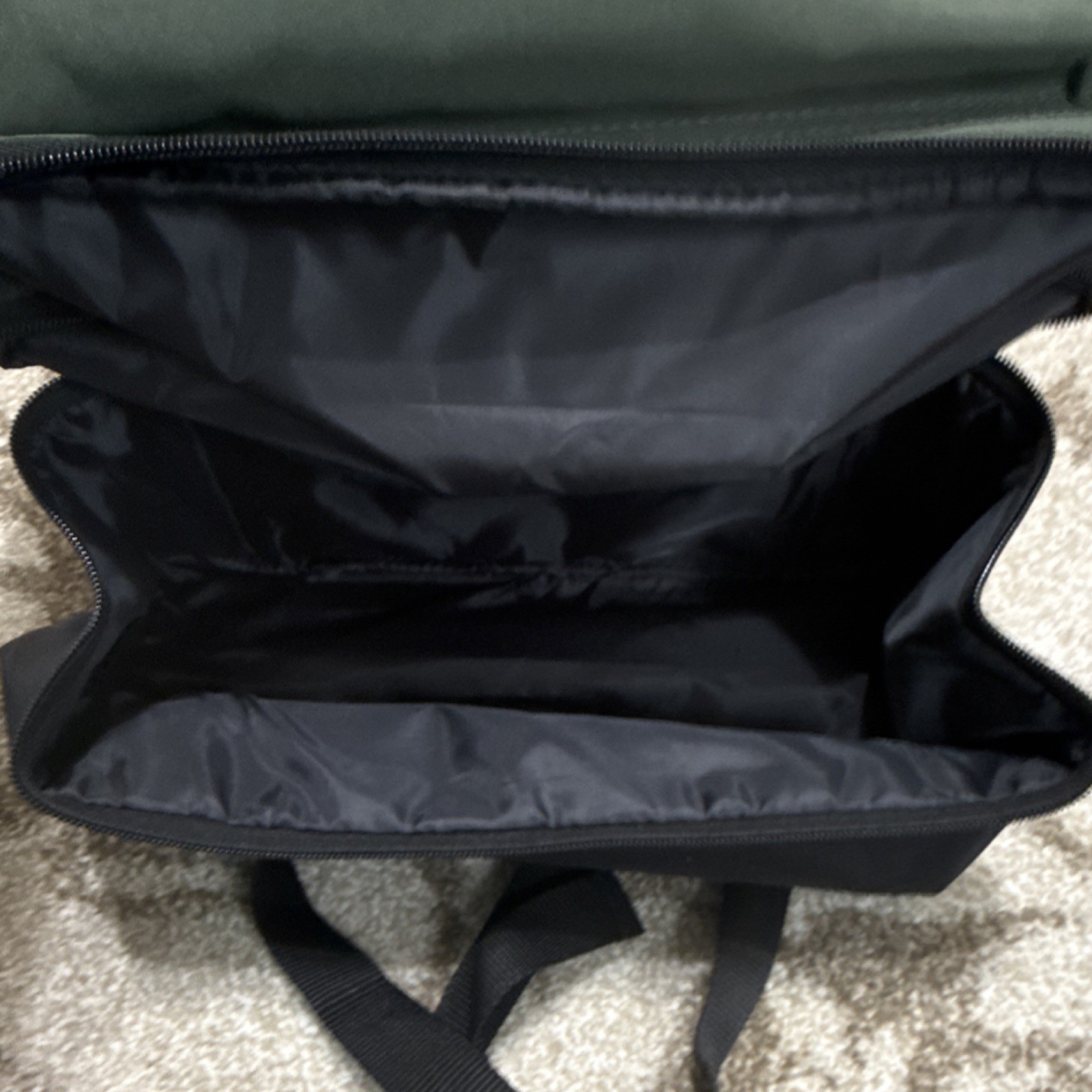 DSW Men’s Green Black Backpack Zip Adjustable Strap Top Handle Casual