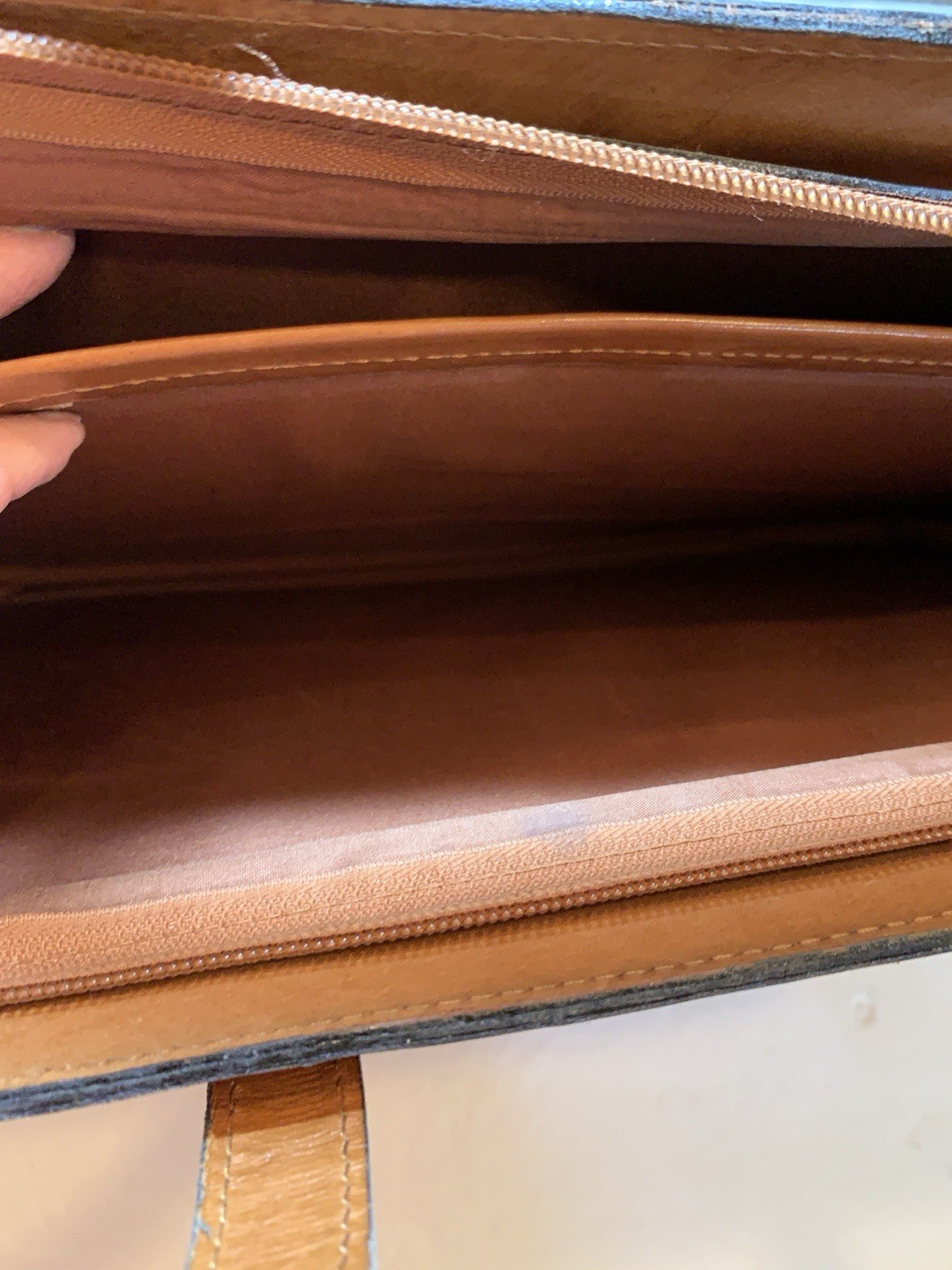 Brown Leather Briefcase Laptop VTG Zip Hipster Softside