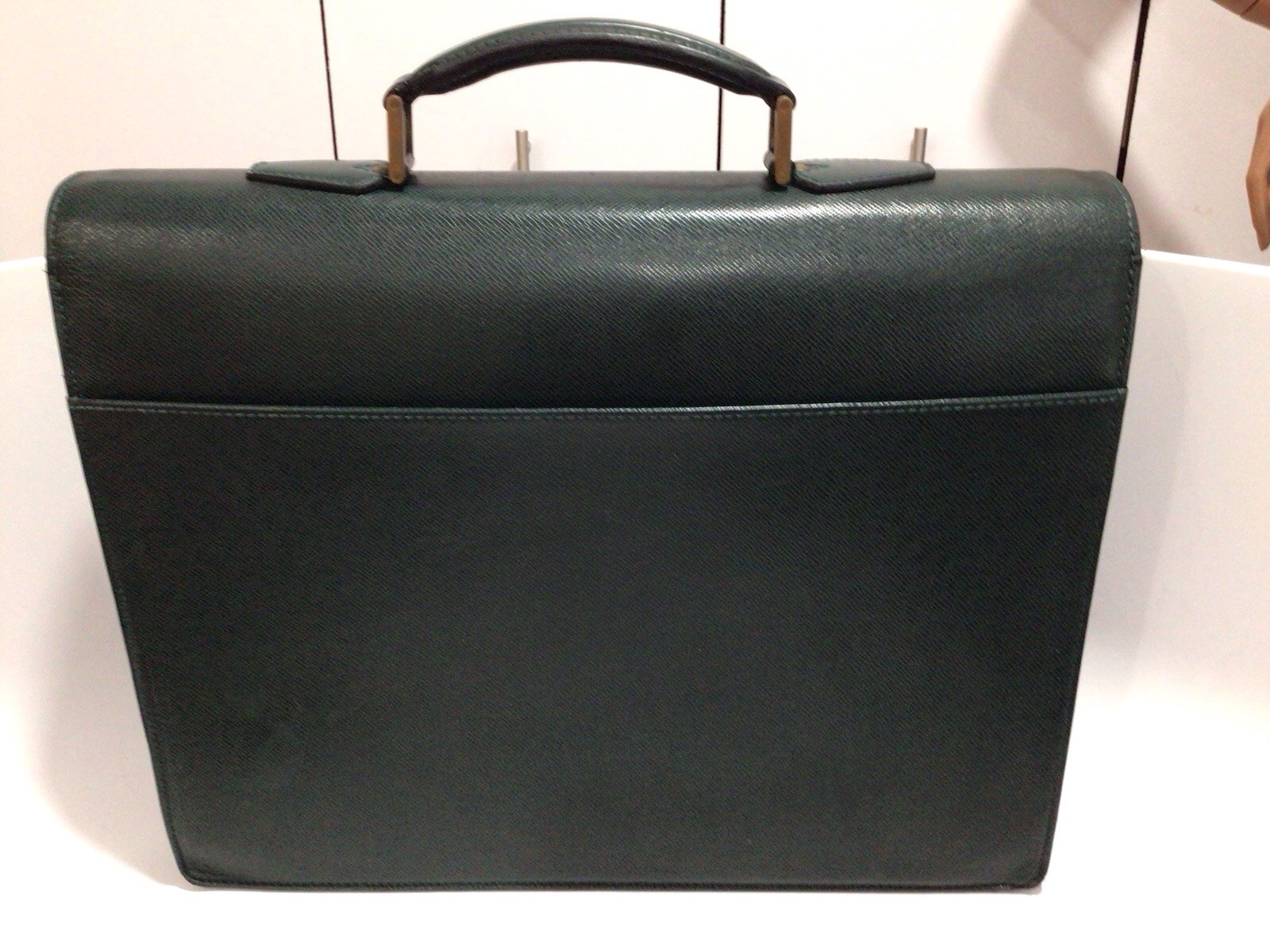 LOUIS VUITTON PARIS BRIEFCASE DOCUMENTS BAG – TAIGA / CODE MI0965 /GREAT