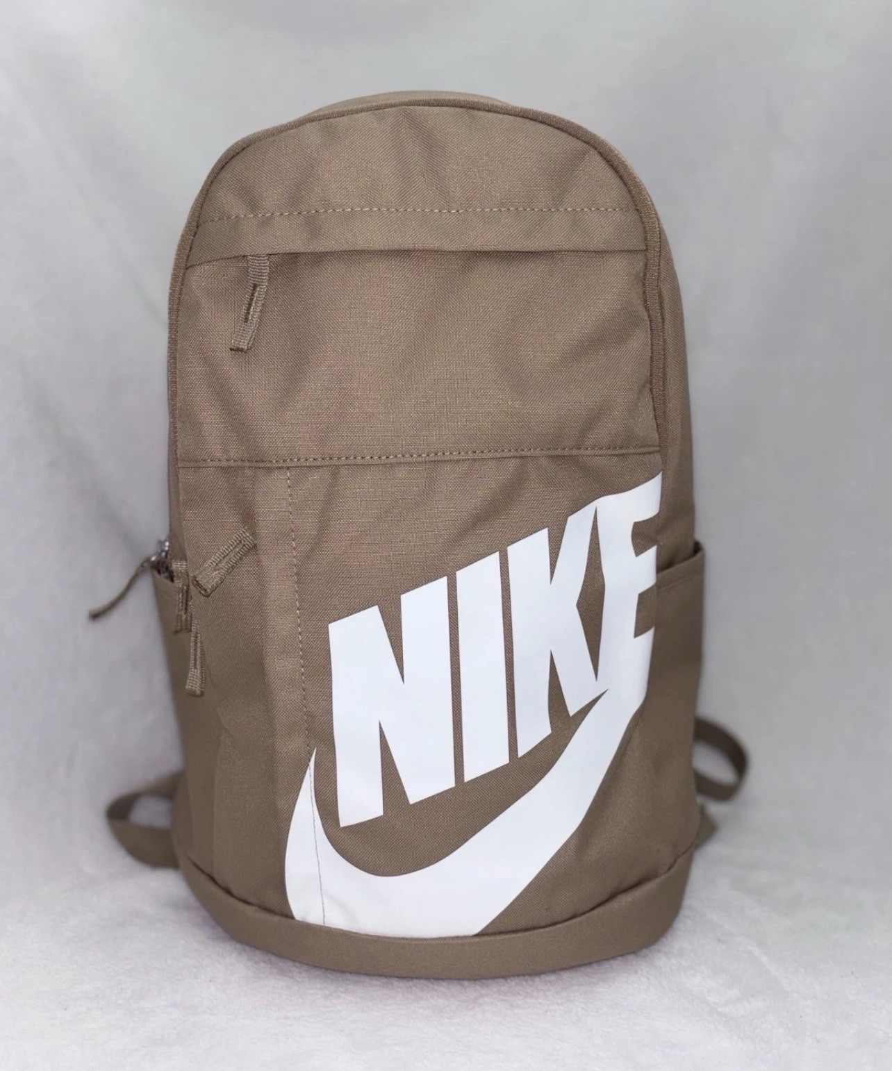 Nike Elemental Backpack HBR DD0559-297 Parachute Beige / Summit White NWT