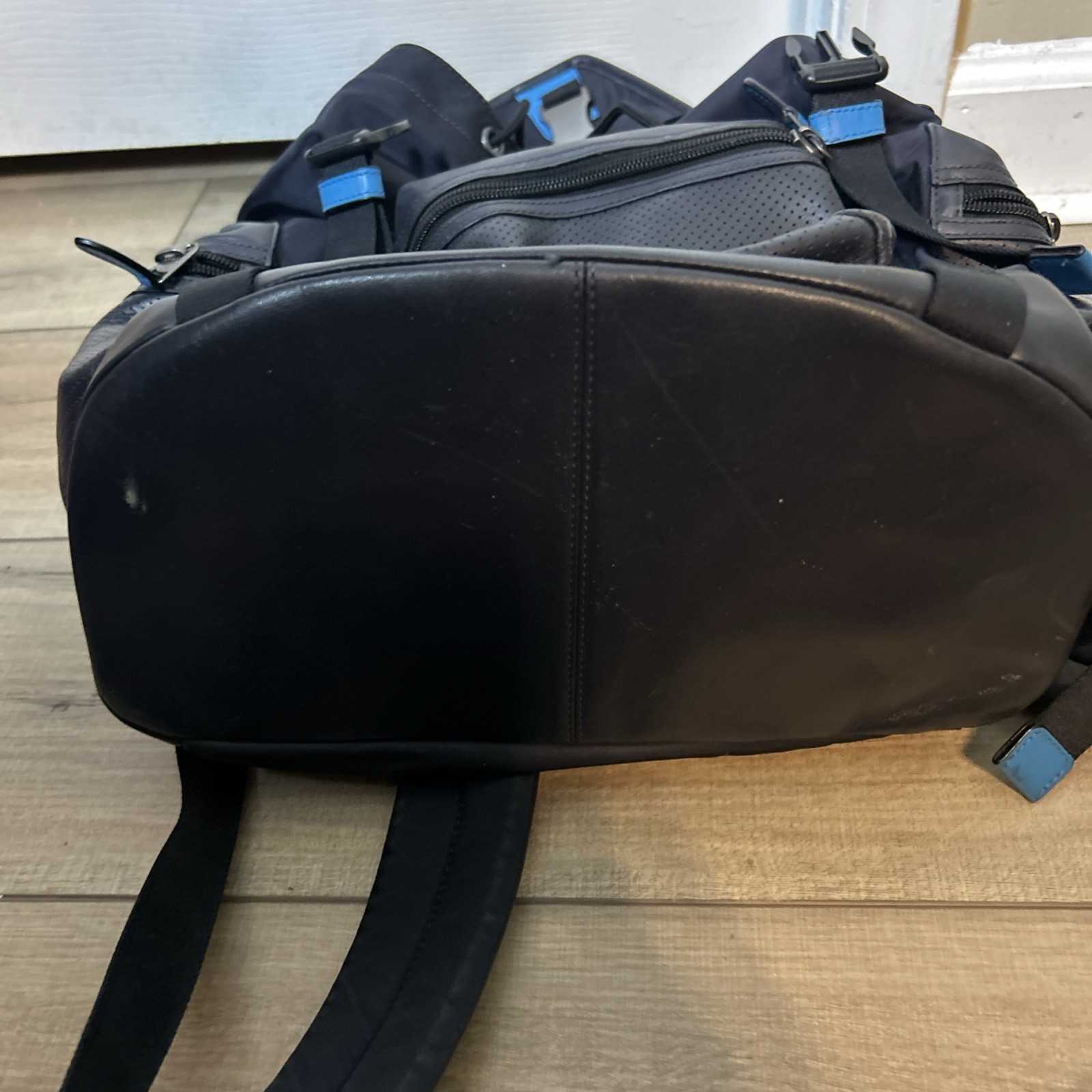 COACH Terrain Trek Leather Backpack Perforated Blue & Black Luxury Travel F57477