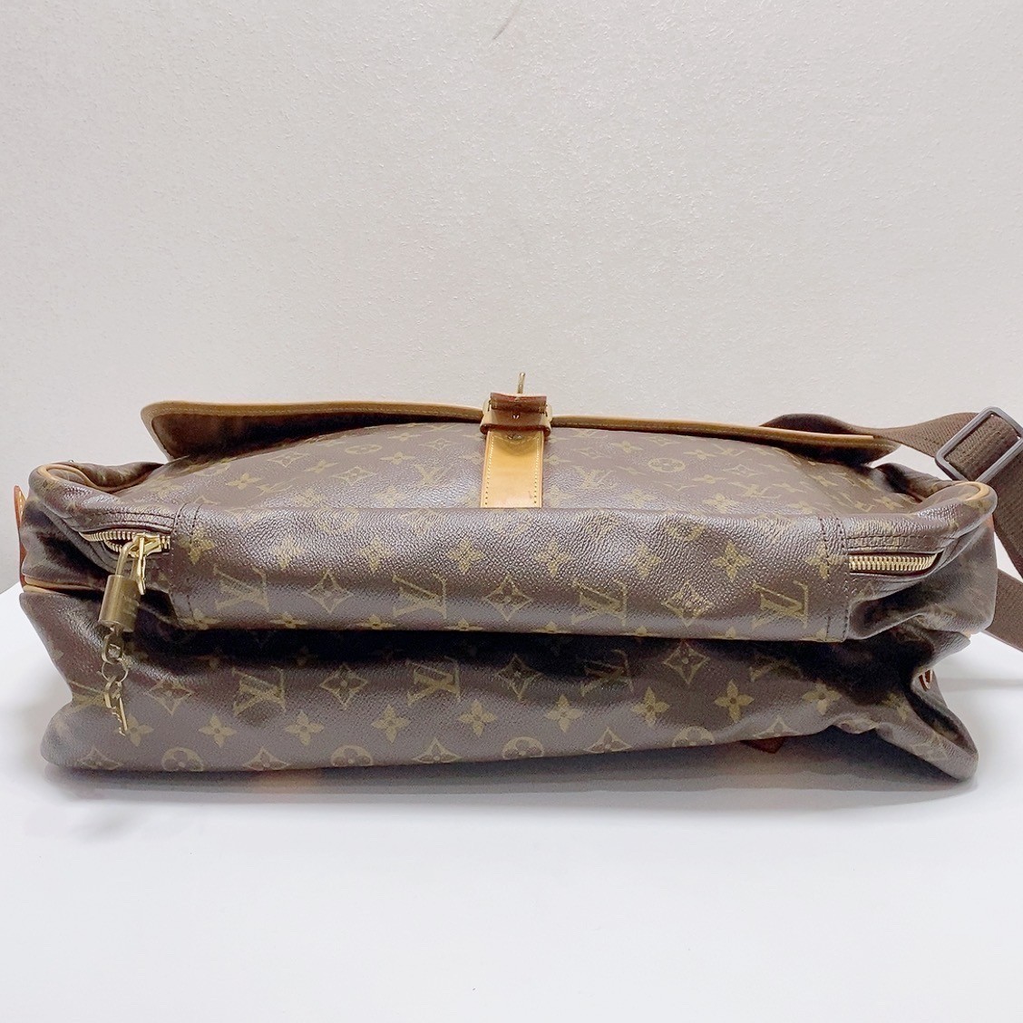 Louis Vuitton Sac Chasse brown monogram canvas top handle shoulder crossbody bag