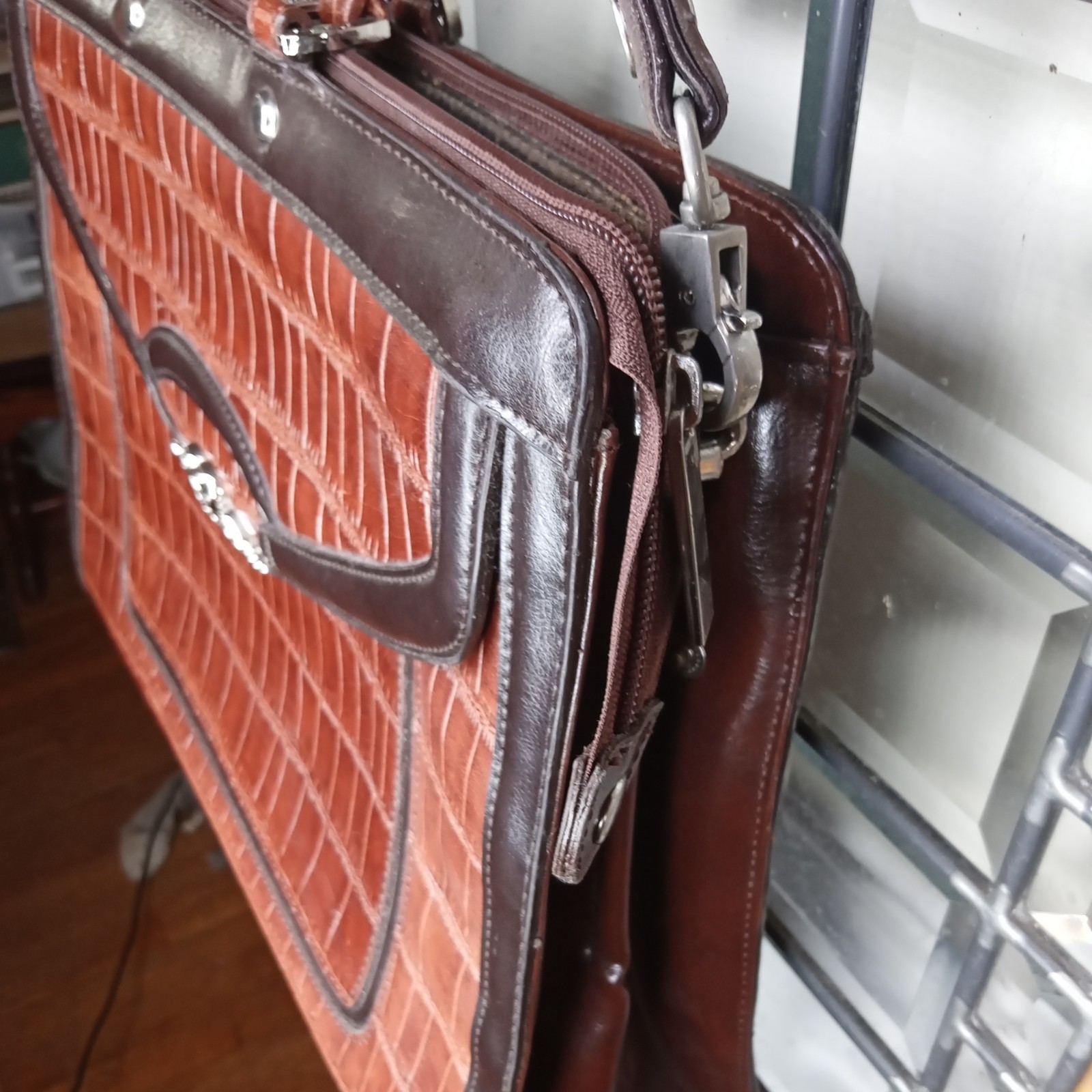 MARC CHANTEL- EMBOSSED Crocodile Briefcase/Attache-VINTAGE- 1 of a Kind RARE. da