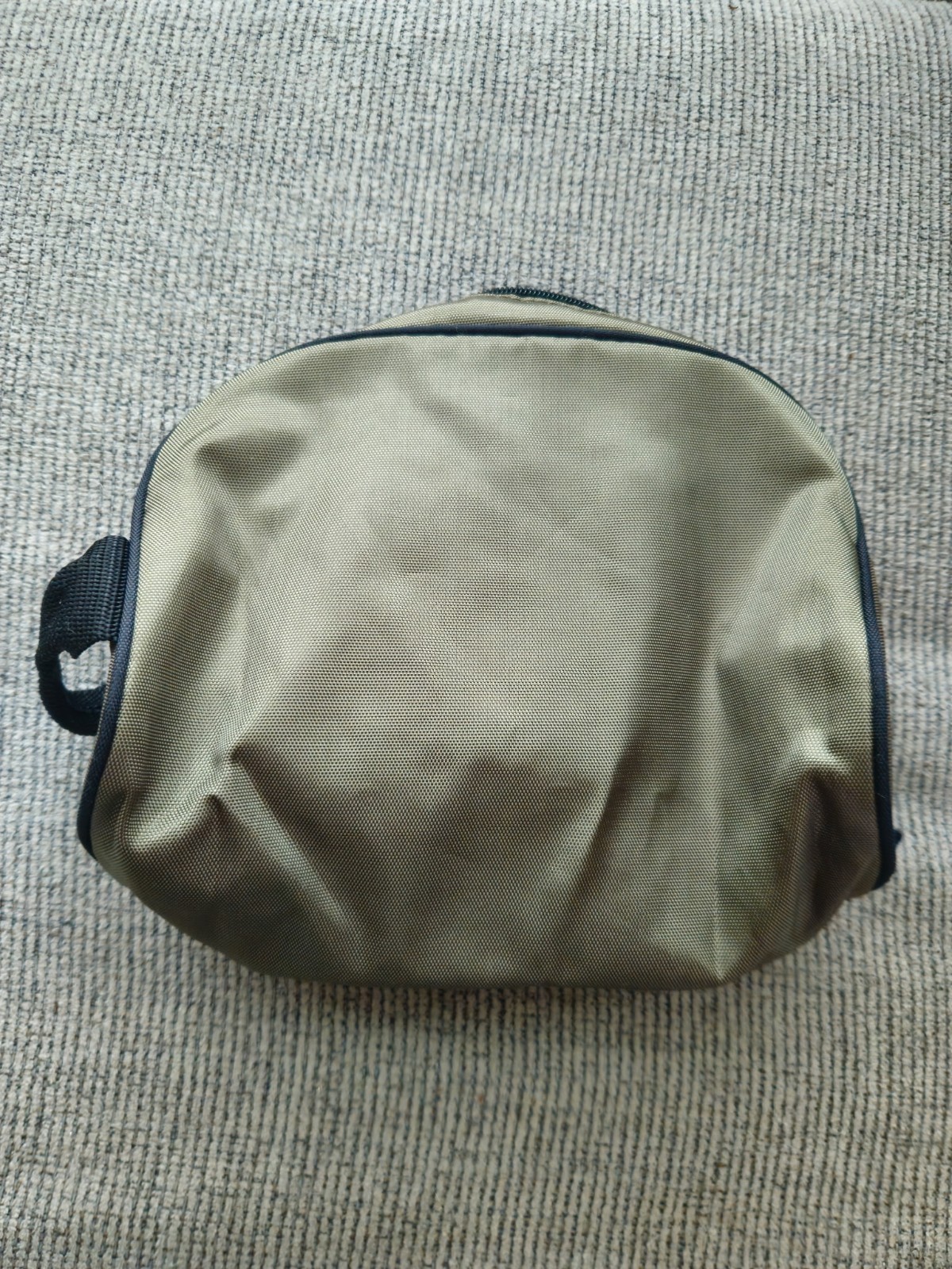 Columbia Men’s Top Zip Fabric Travel Kit with Front Zipper Pocket Toiletry Bag