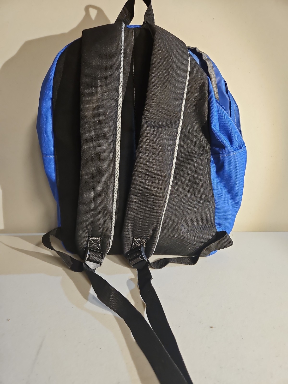 Classic Backpack-School or Work-Approx 18inH x 14inW-2 Zippered Compartments