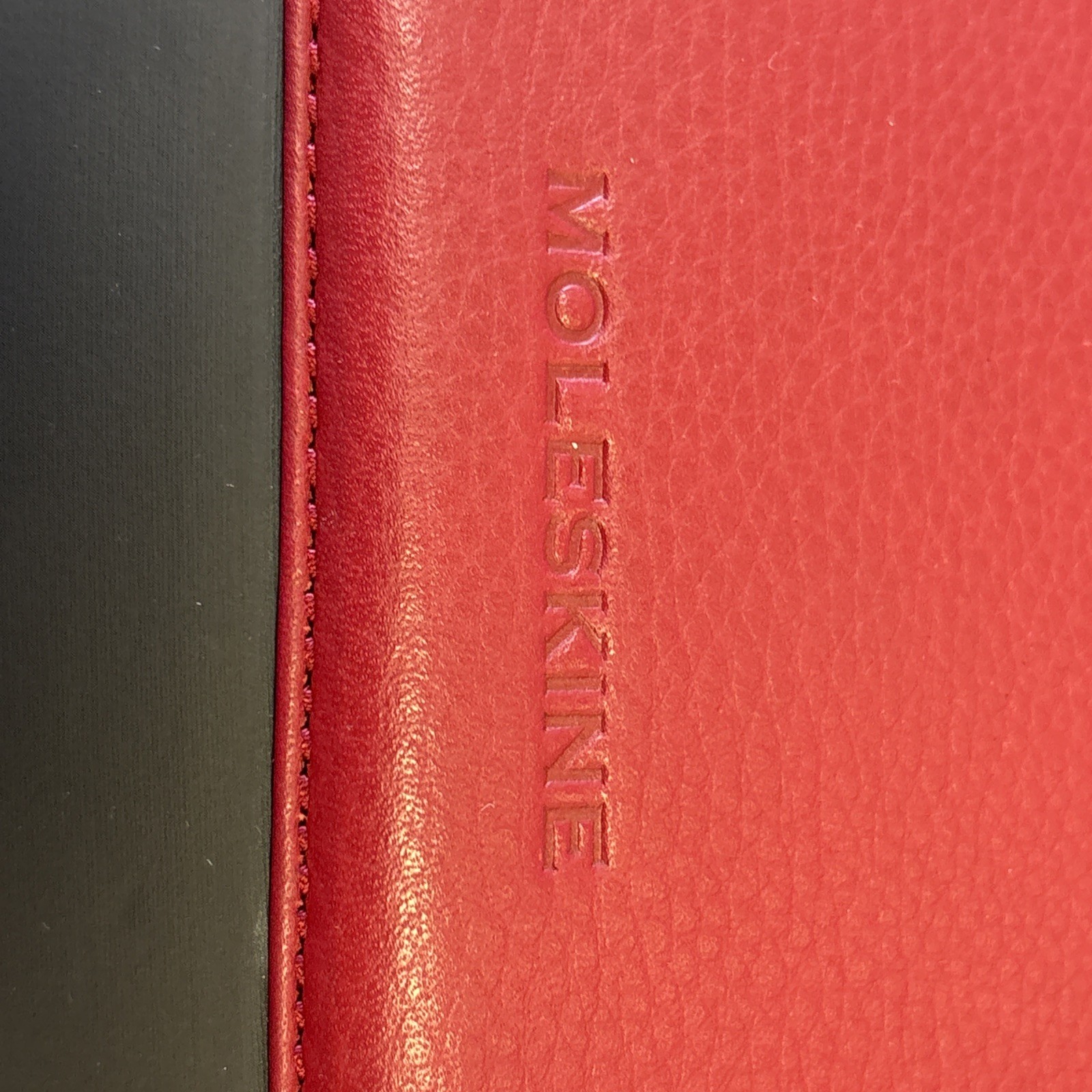 Moleskine Classic Leather Backpack Red 2024 Model Hard Shell Base Laptop Bag