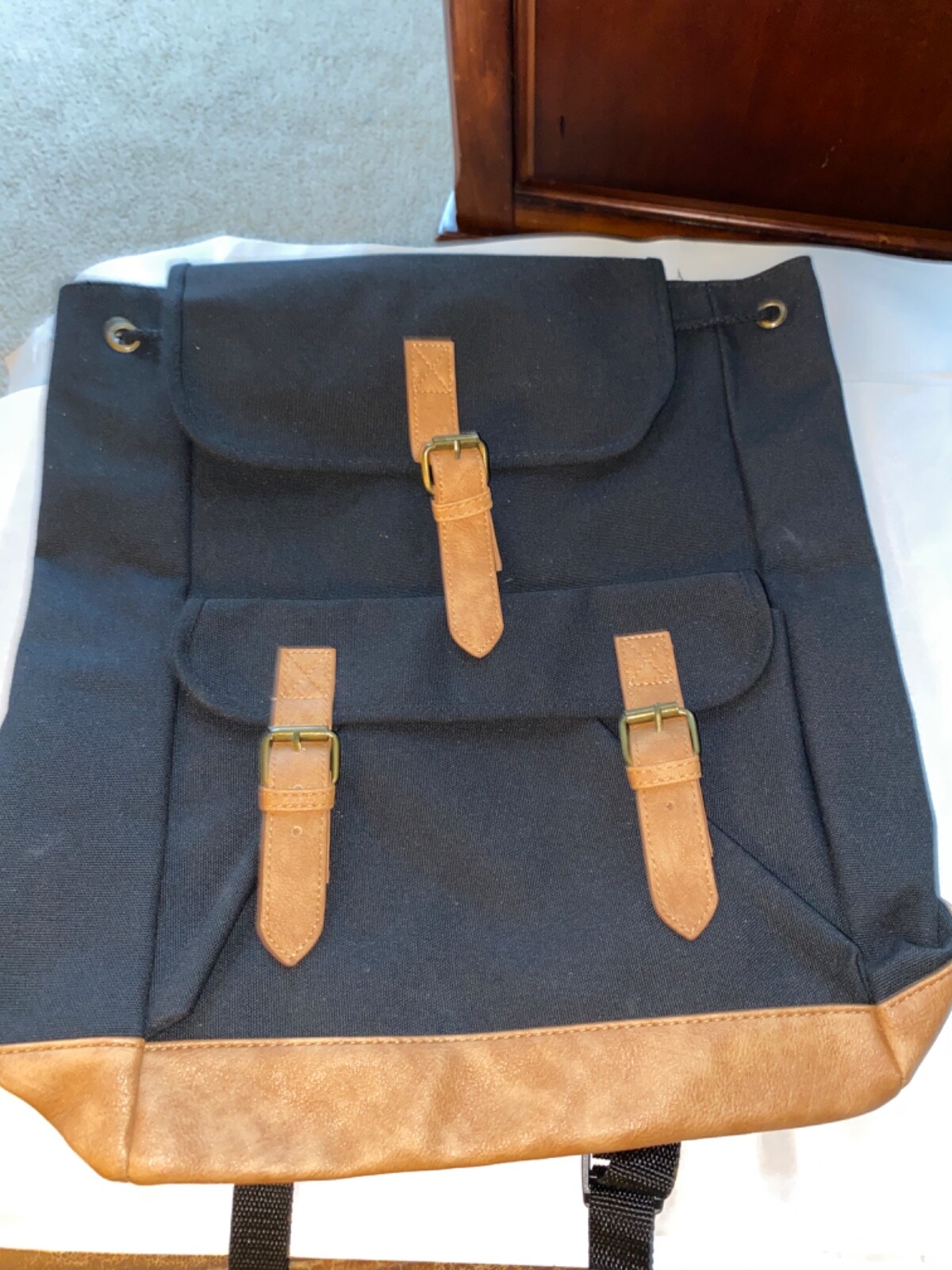 DSW BLACK CANVAS BACKPACK  NEW DRAWSTRING& MAGNETIC SNAP FRONT POCKETS WASHABLE 
