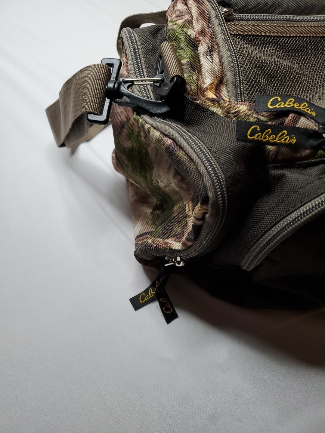 Cabela’s Catch-all Gear Utility Duffle Bag Camouflage