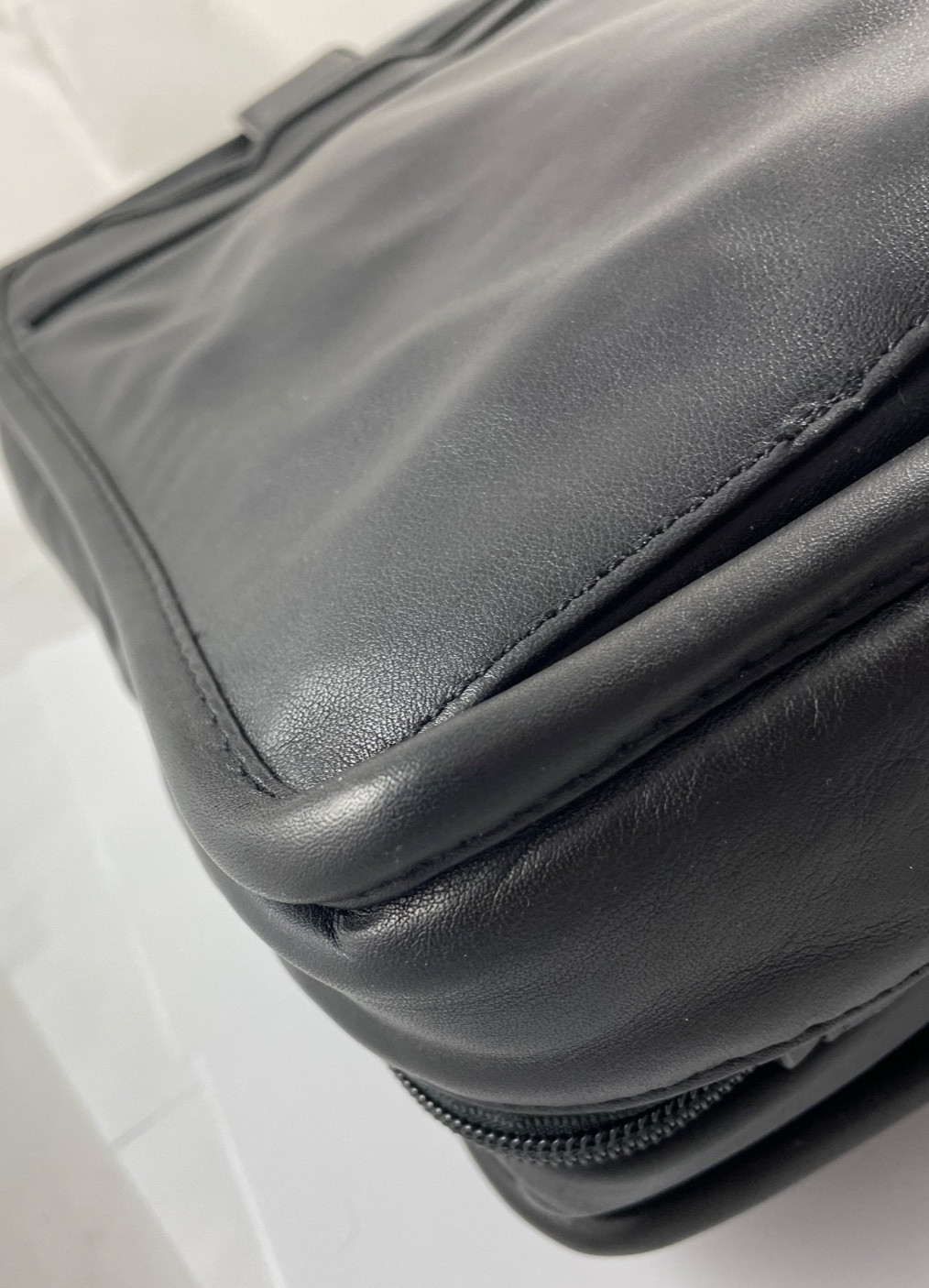Tumi Alpha 3 Organizer Leather Briefcase Laptop Carry Bag Black 117320 Reg $895