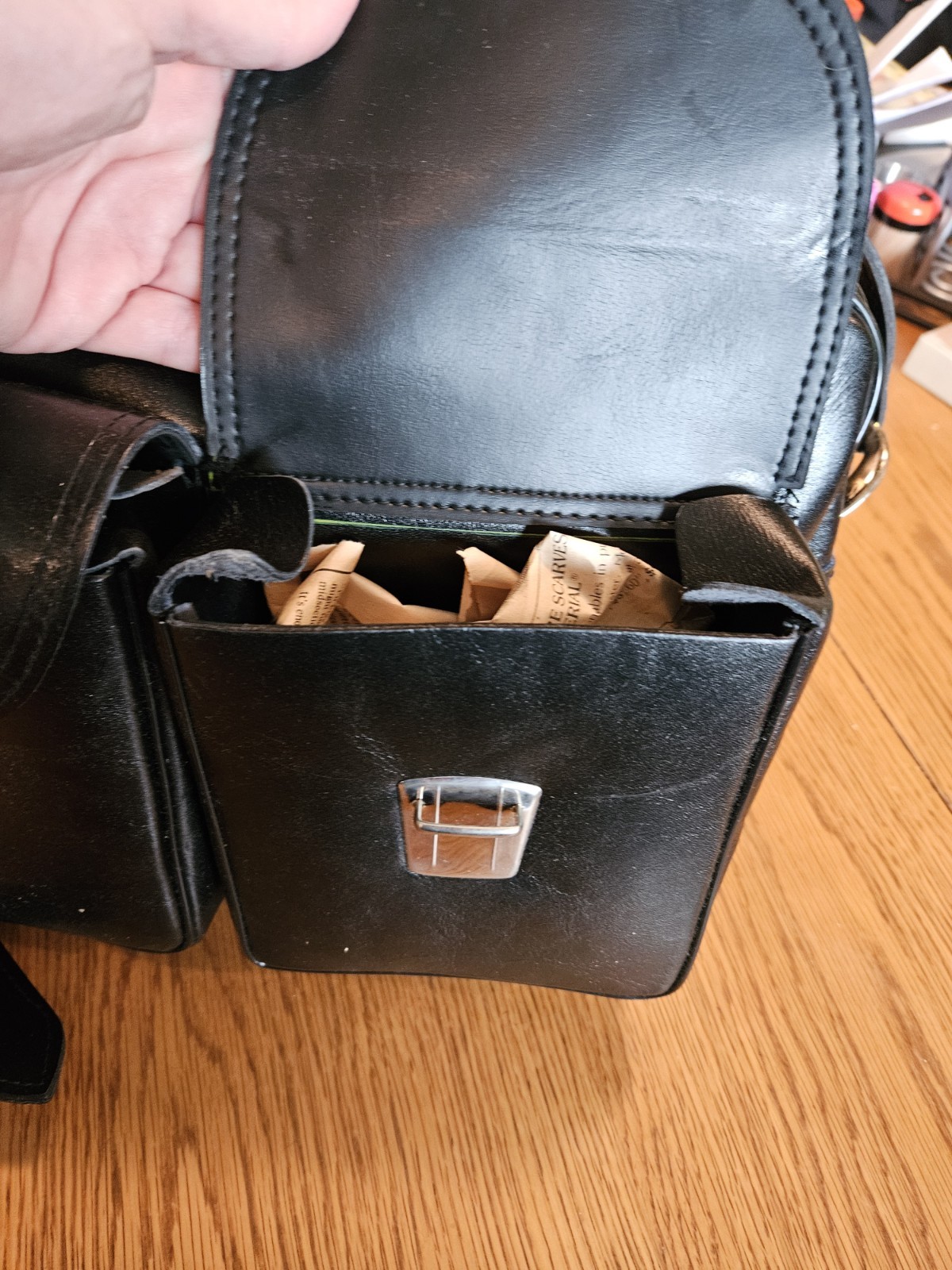 Men’s Black Messenger Bag Buckle Closure Adjustable Shoulder Strap Front Pockets