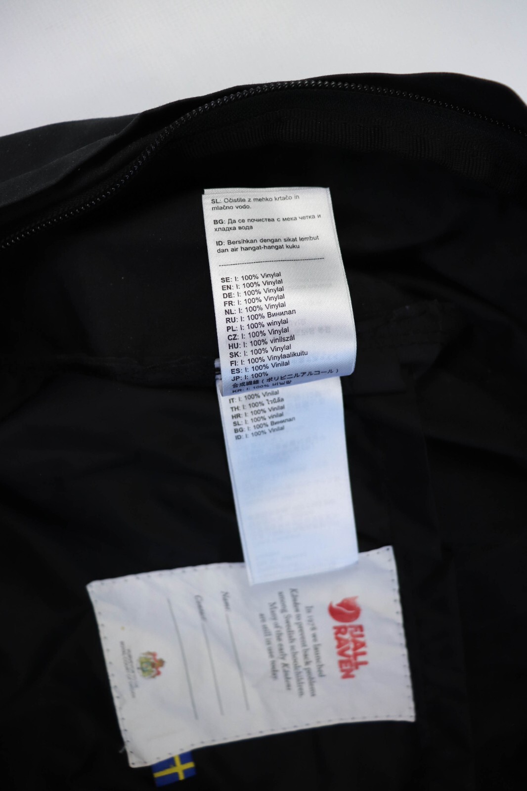 Fjallraven Kanken 16L 38x27x13 CM Black Waxed Backpack