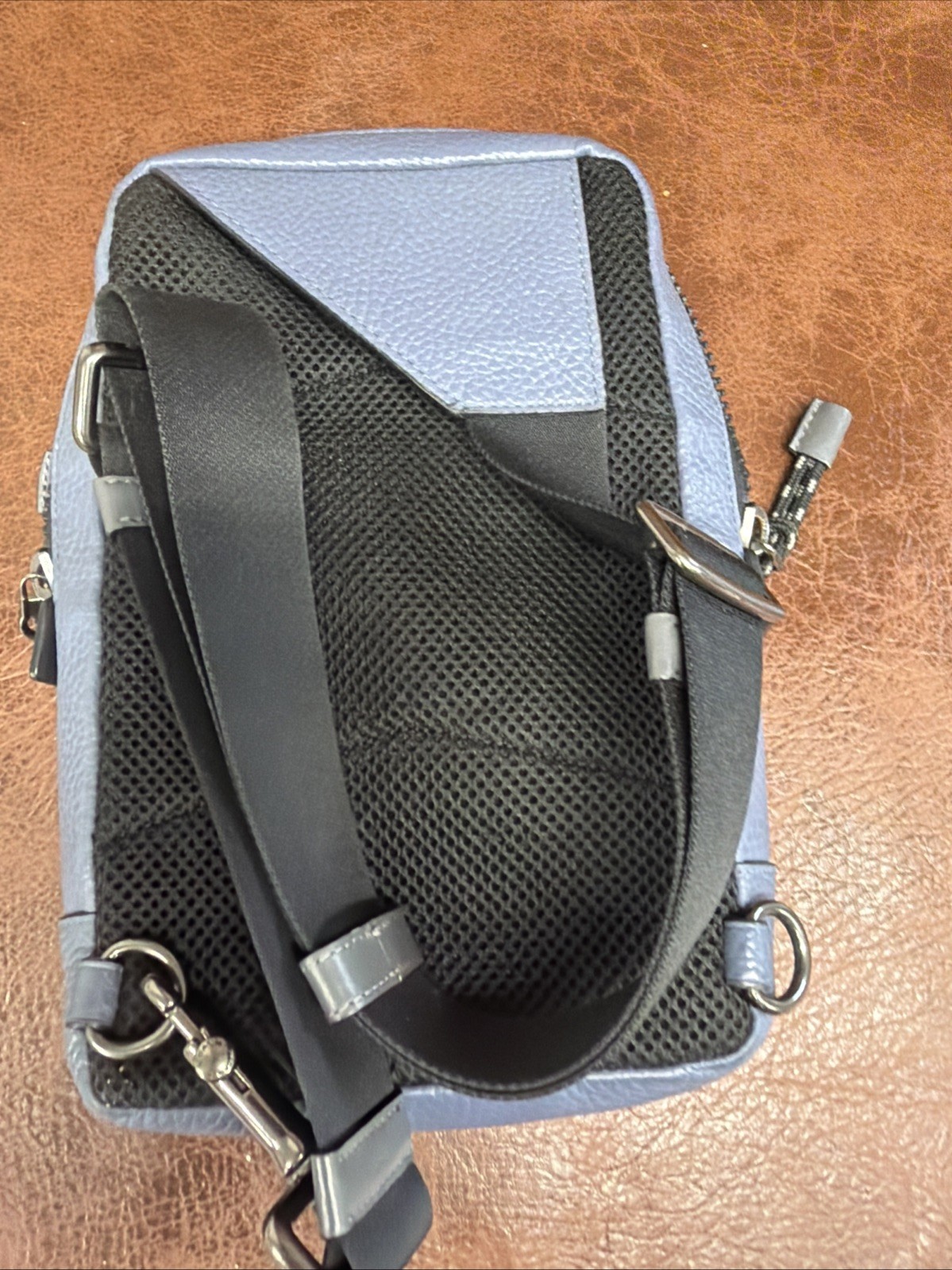 Coach C2950 Turner Pack Pebbled Leather Sling Bag Messenger