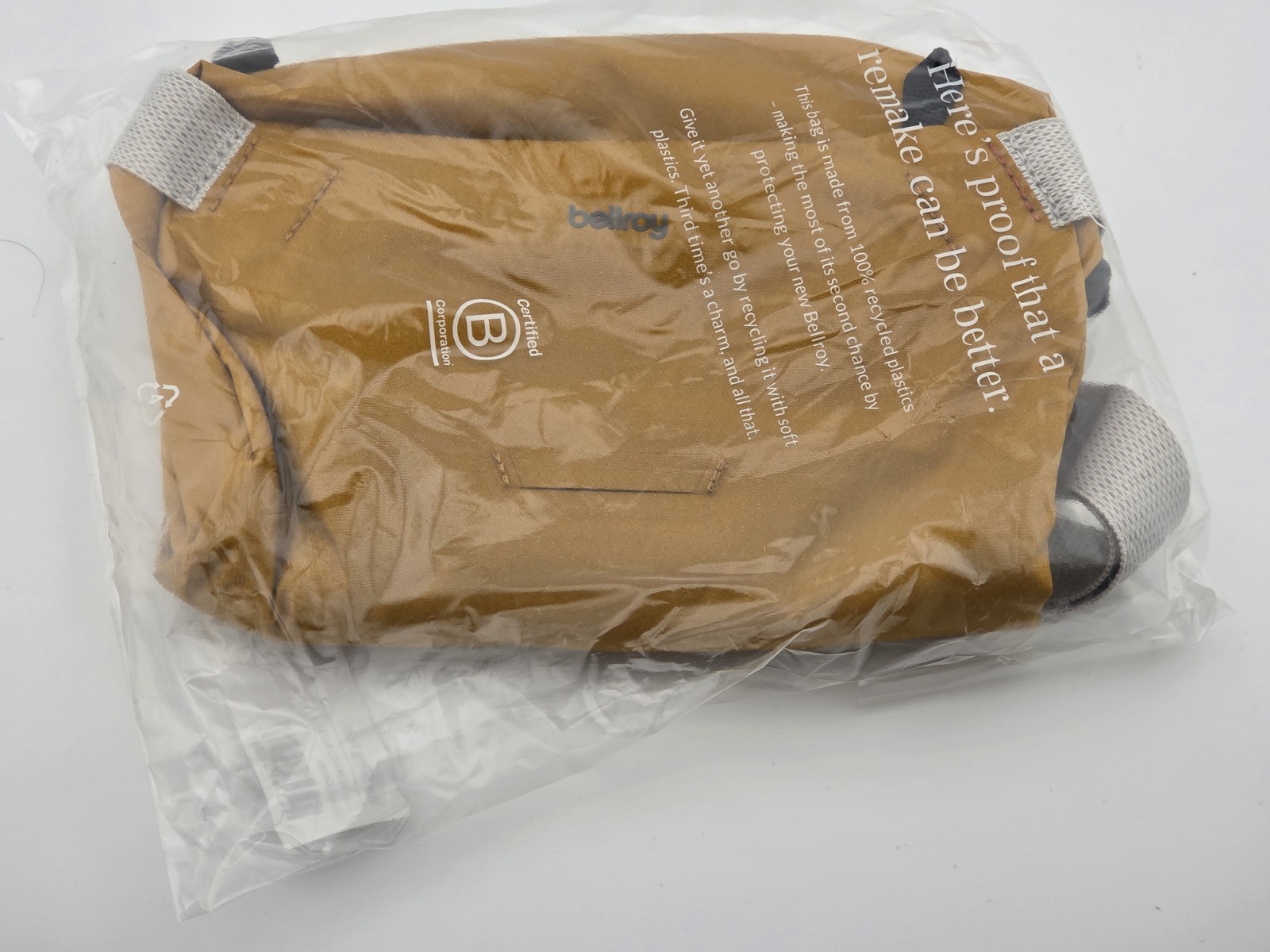 *NWT* Bellroy Lite Sling Mini 4L – RARE Copper Color – Lightweight Crossbody Bag