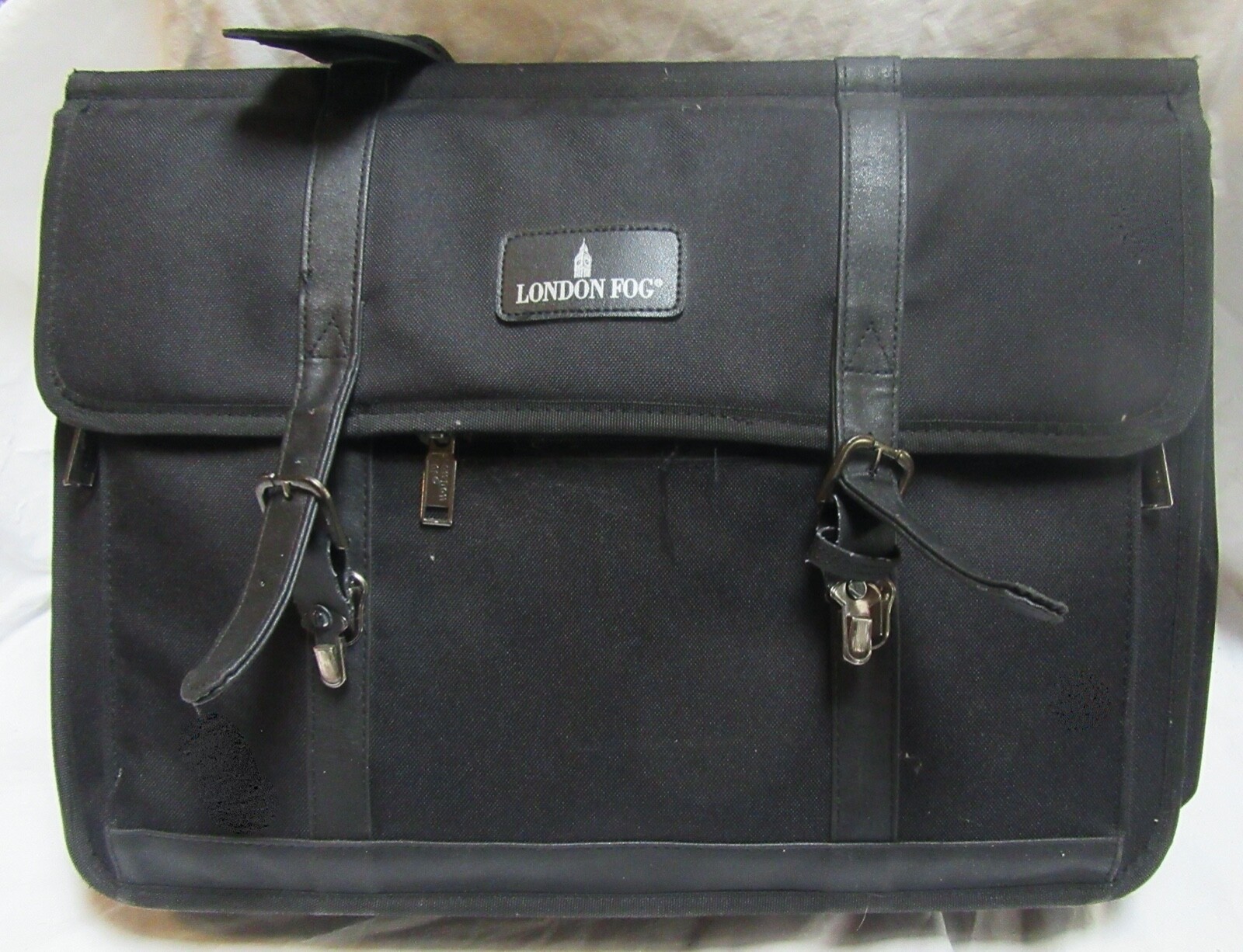 London Fog Luggage Nylon Briefcase Laptop Black Shoulder Bag 19 x 15