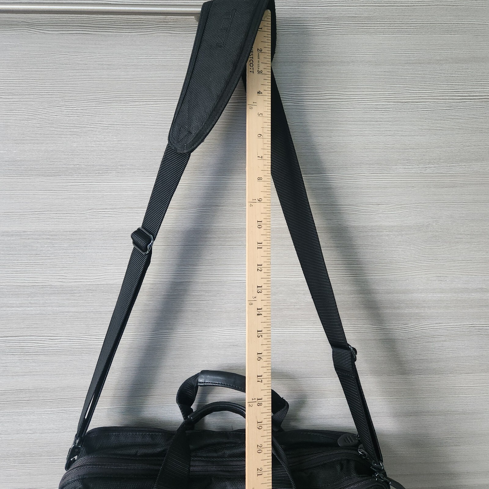 Tumi T-Tech T2 Carry On Expandable Nylon Ballistic Laptop Briefcase Bag w/ Strap
