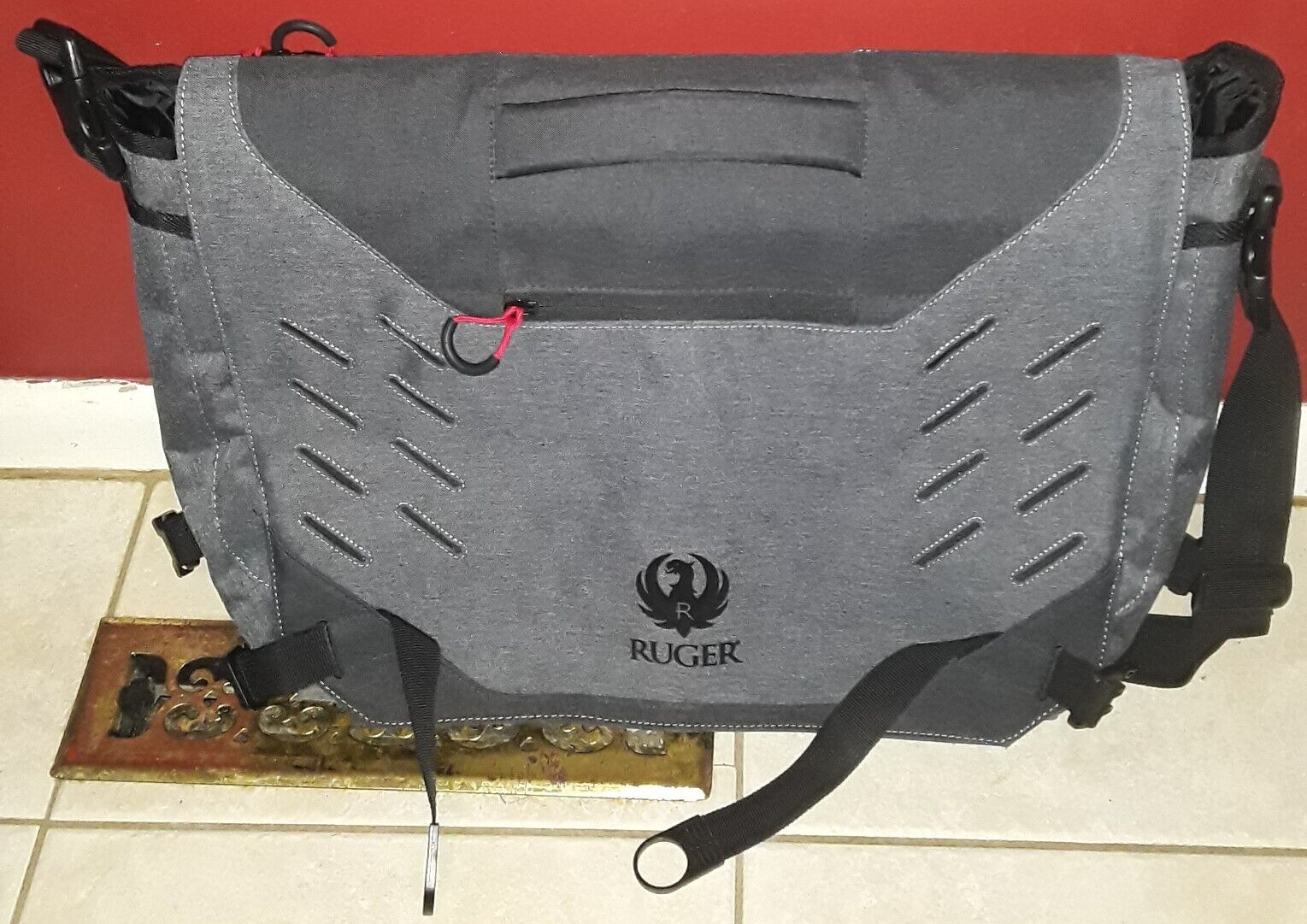 RUGER carrying carry shoulder bag backpack grey gray with handle