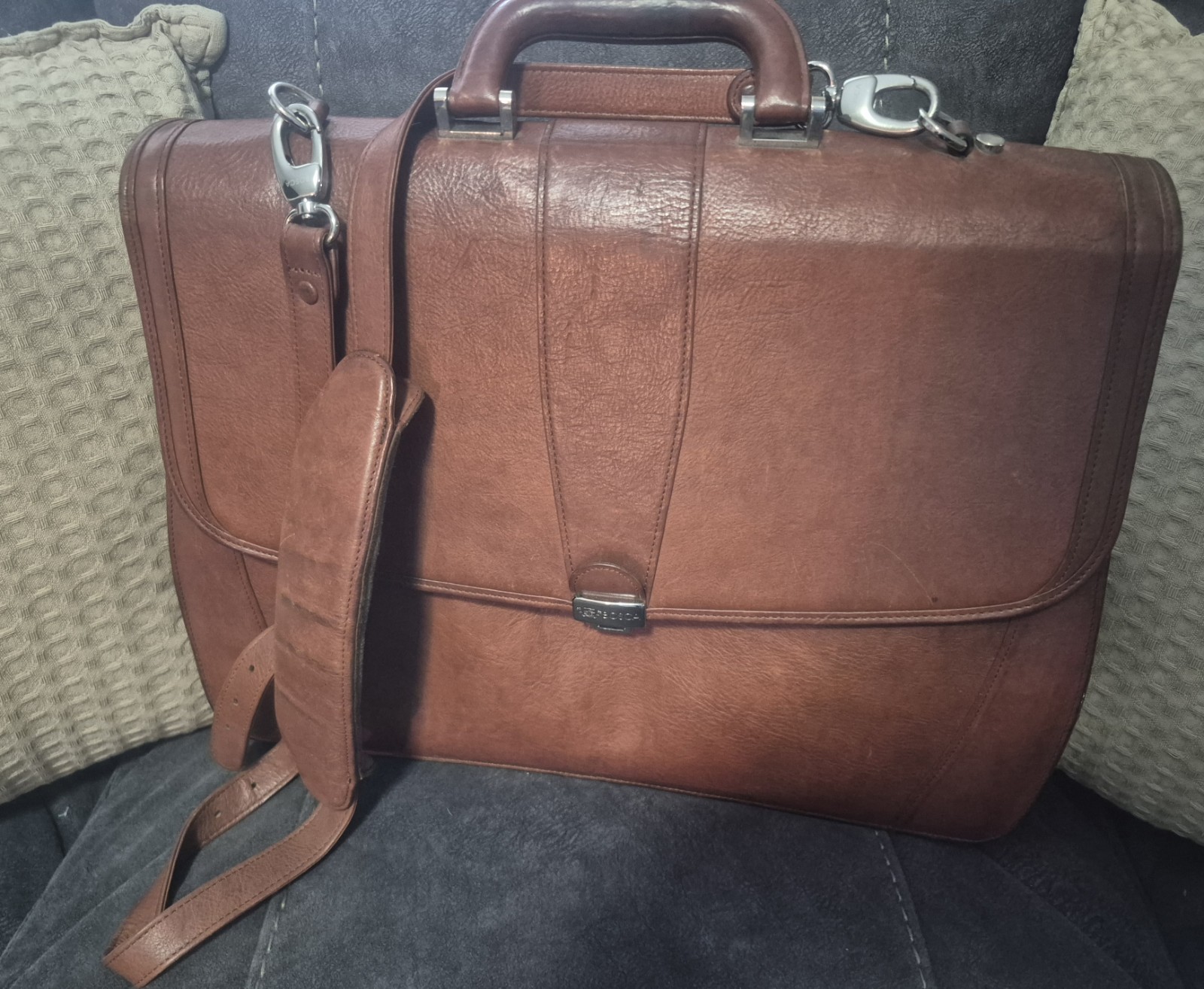Vintage BOSCA Old Leather Flap Over Briefcase Cognac BR Leather Laptop Bag Strap