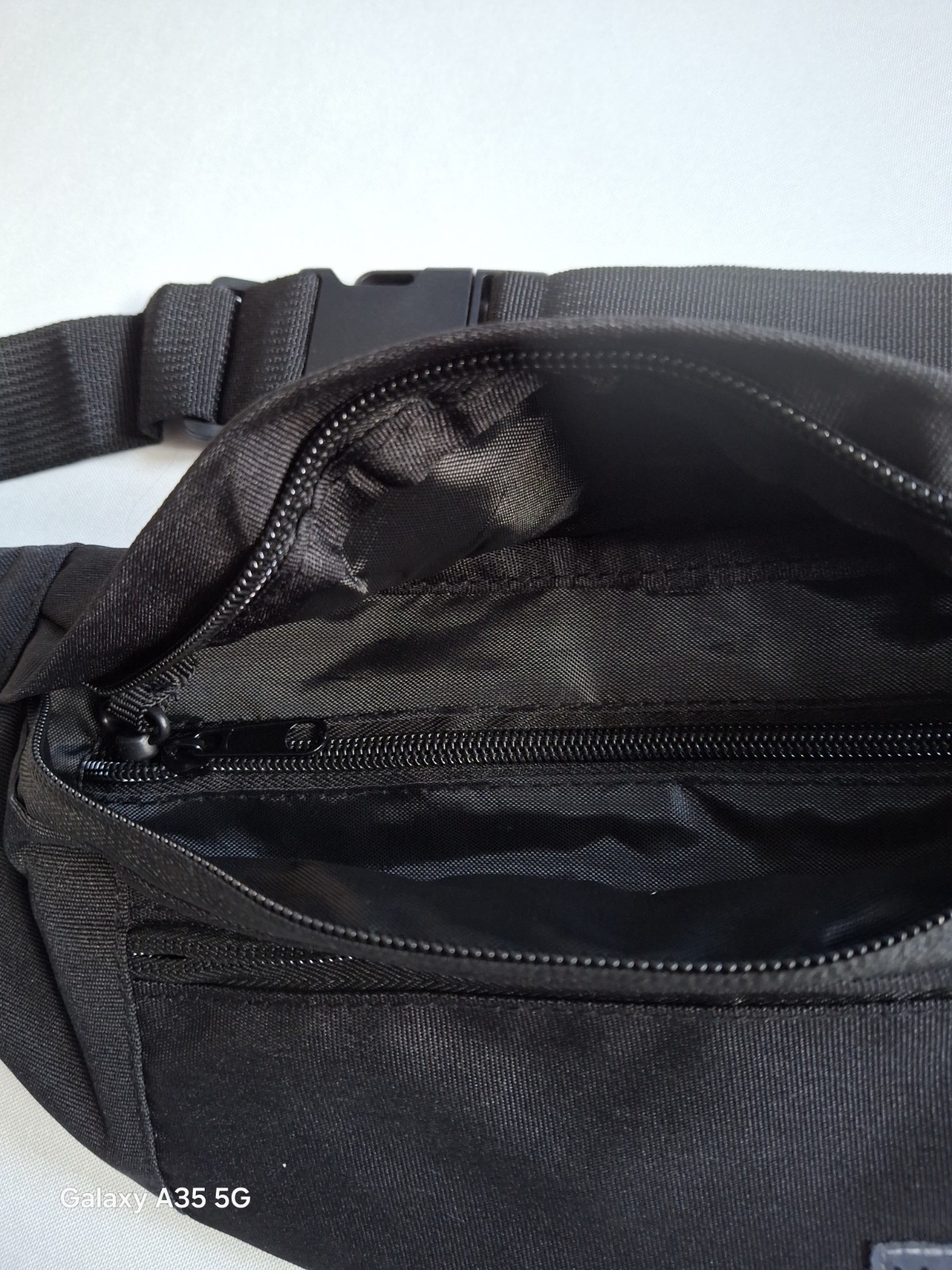 MAXTOP Fanny Pack Unisex Multiple Compartments 4 Pockets Black