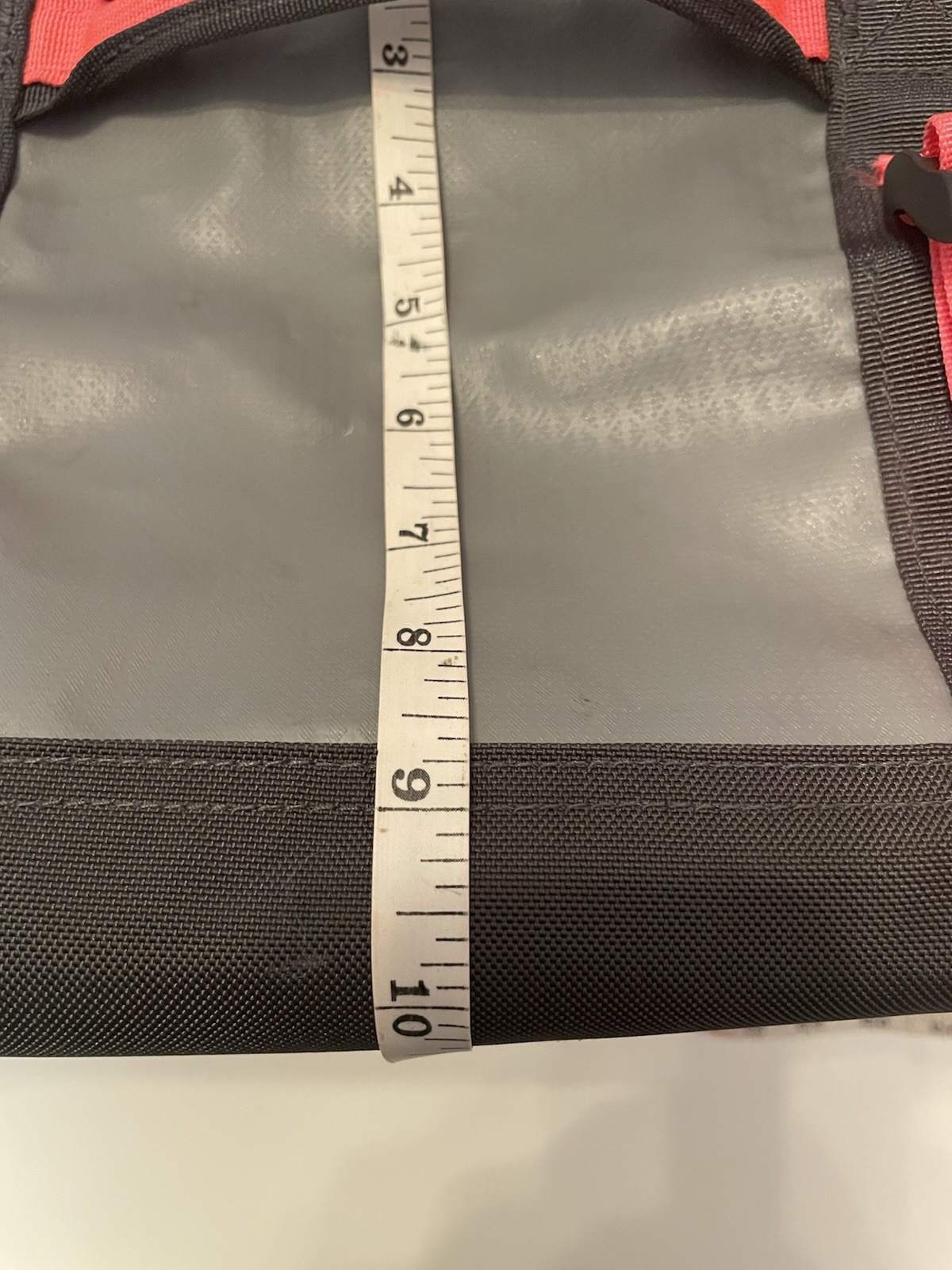 THE NORTH FACE BASE CAMP DUFFEL BAG Grey 50L 10x11x17” See Pics Zipper Closure