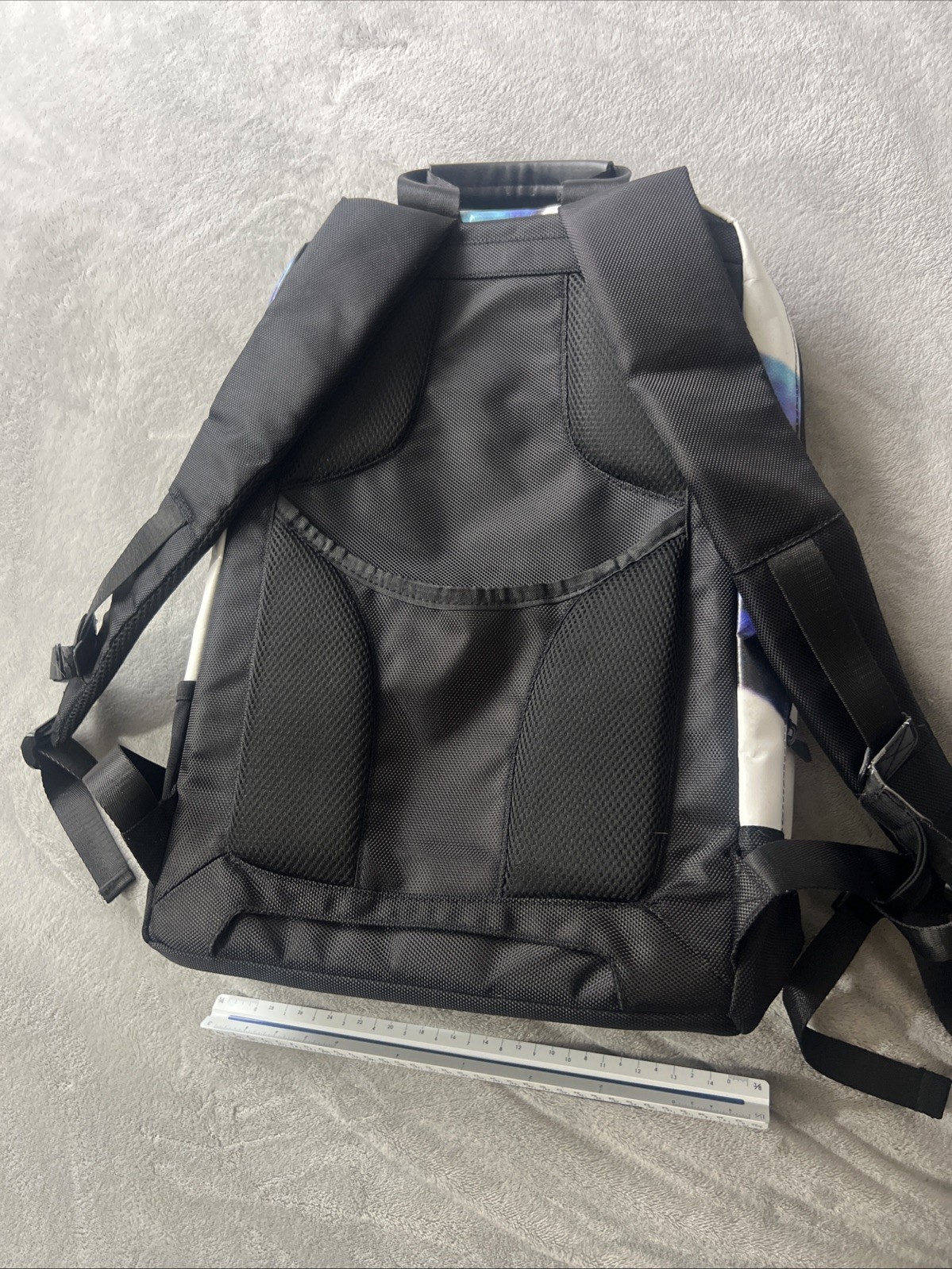 Reform California Backpack Blue White Black Back Padded Chest Strap Pockets