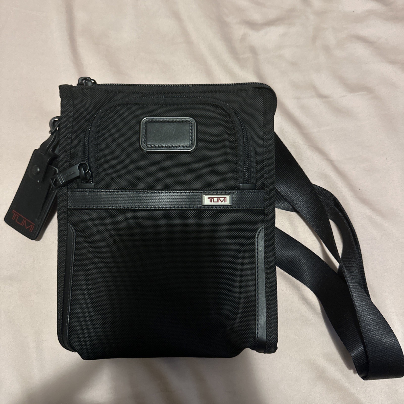 TUMI Alpha 3 Pocket Bag Small Black Crossbody Shoulder Travel Bag
