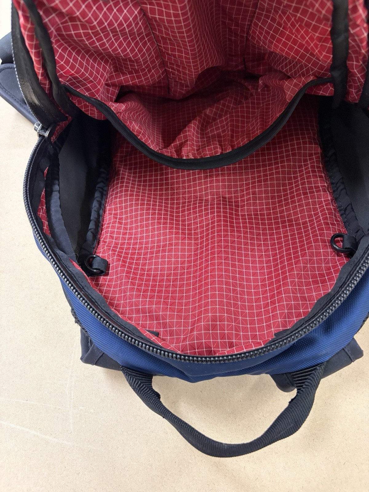 Tom Bihn Synapse 25 backpack- Deep Blue 525 Ballistic/Iberian 200