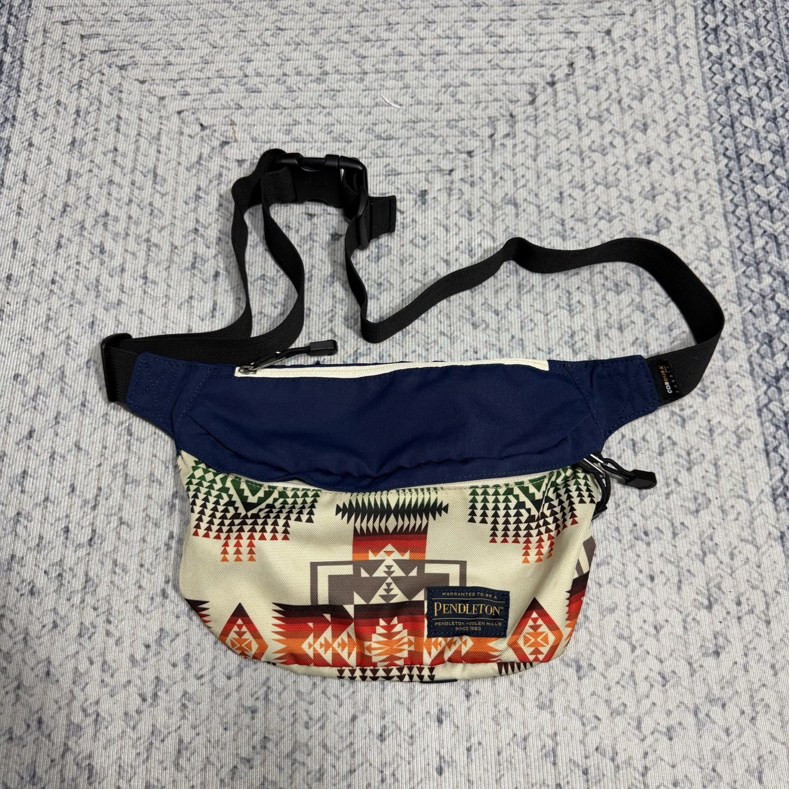Pendleton Woolen Mills Waist Pack Hip Bag Aztec Geometric Print Cordura Fabric