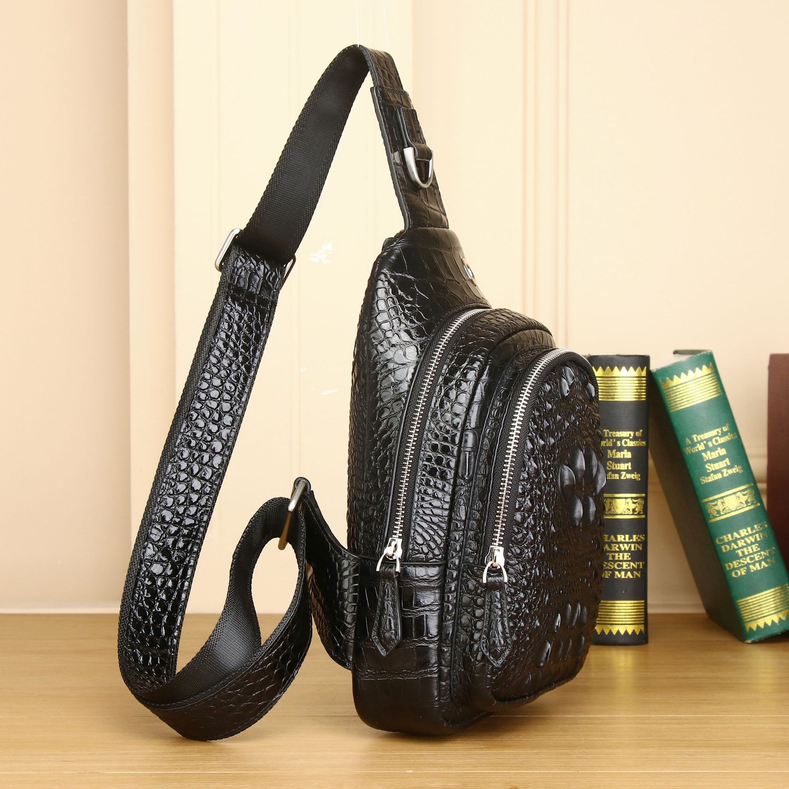 Genuine Leather Men’s Sling Backpack, Crocodile Pattern Crossbody Bags Daypack