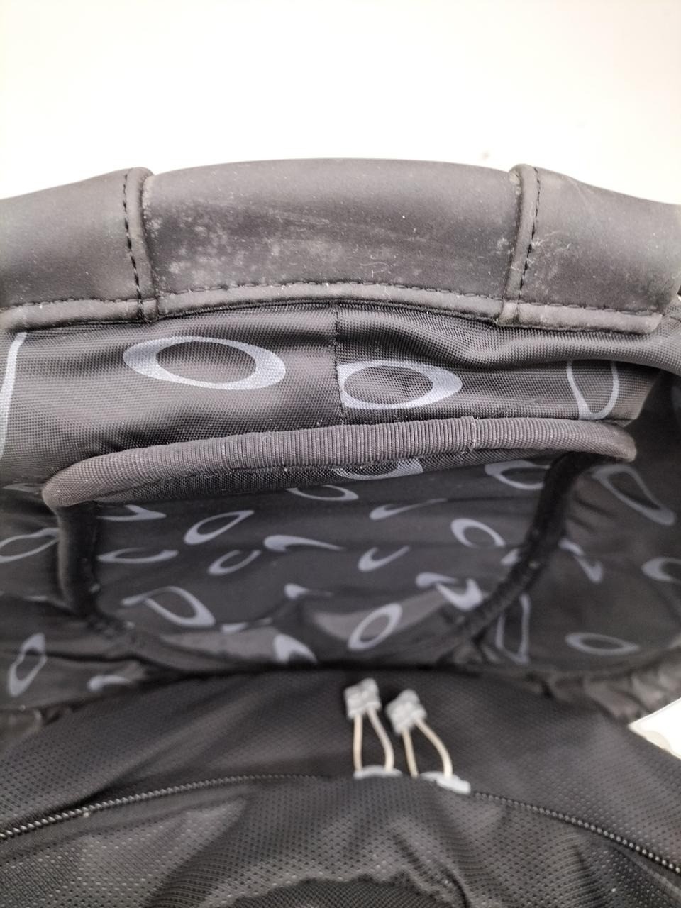Oakley Bag Backpack Black Large Size 22.8in Multi Purpose Used